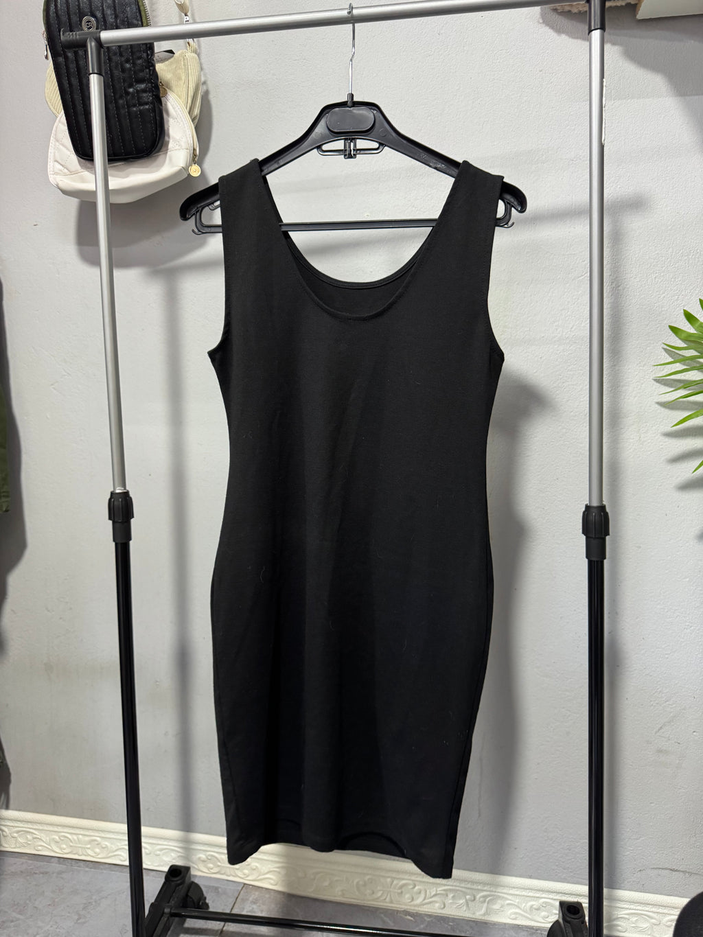 Vestido negro y marrón
