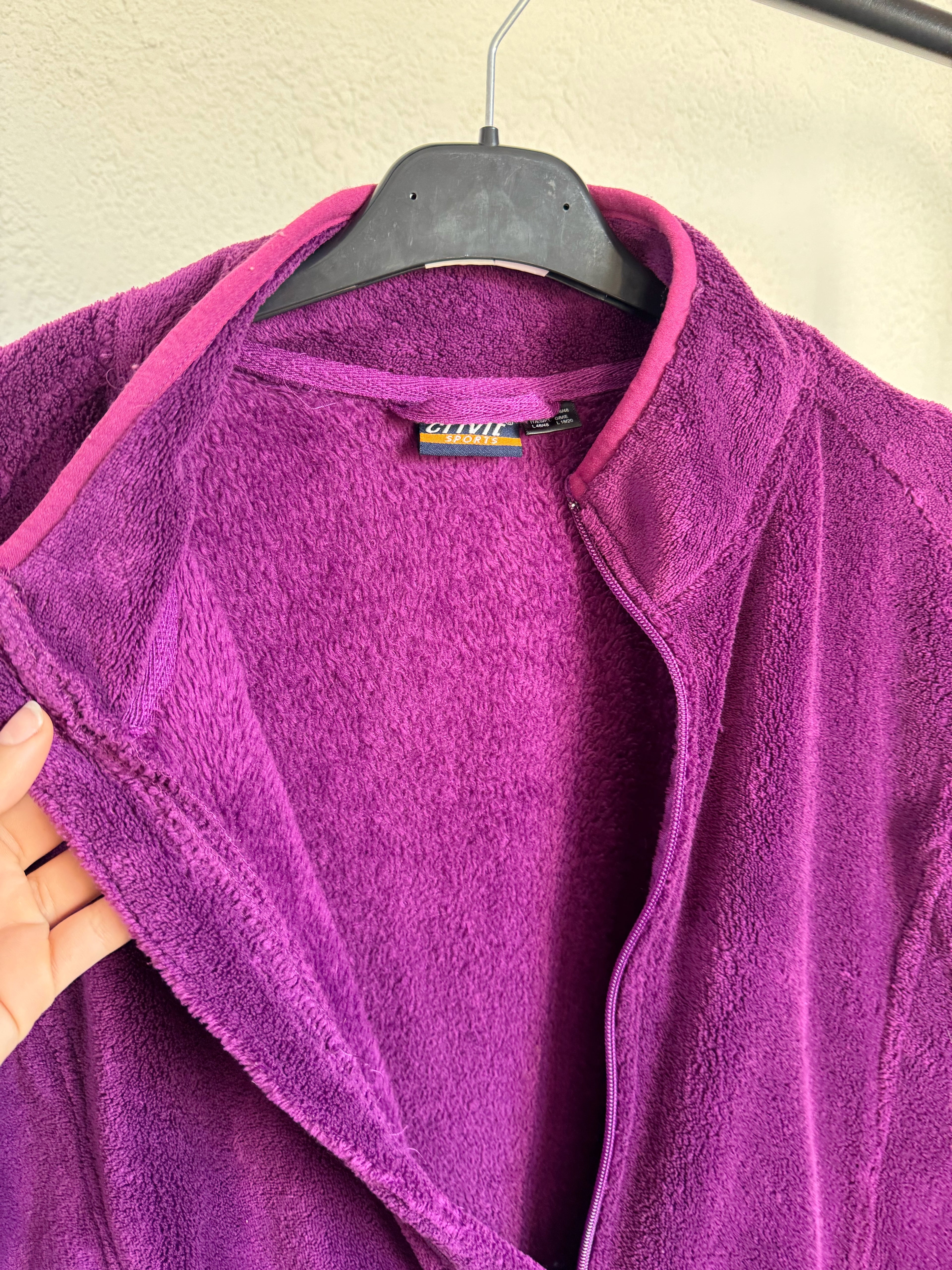 Chaleco polar violeta