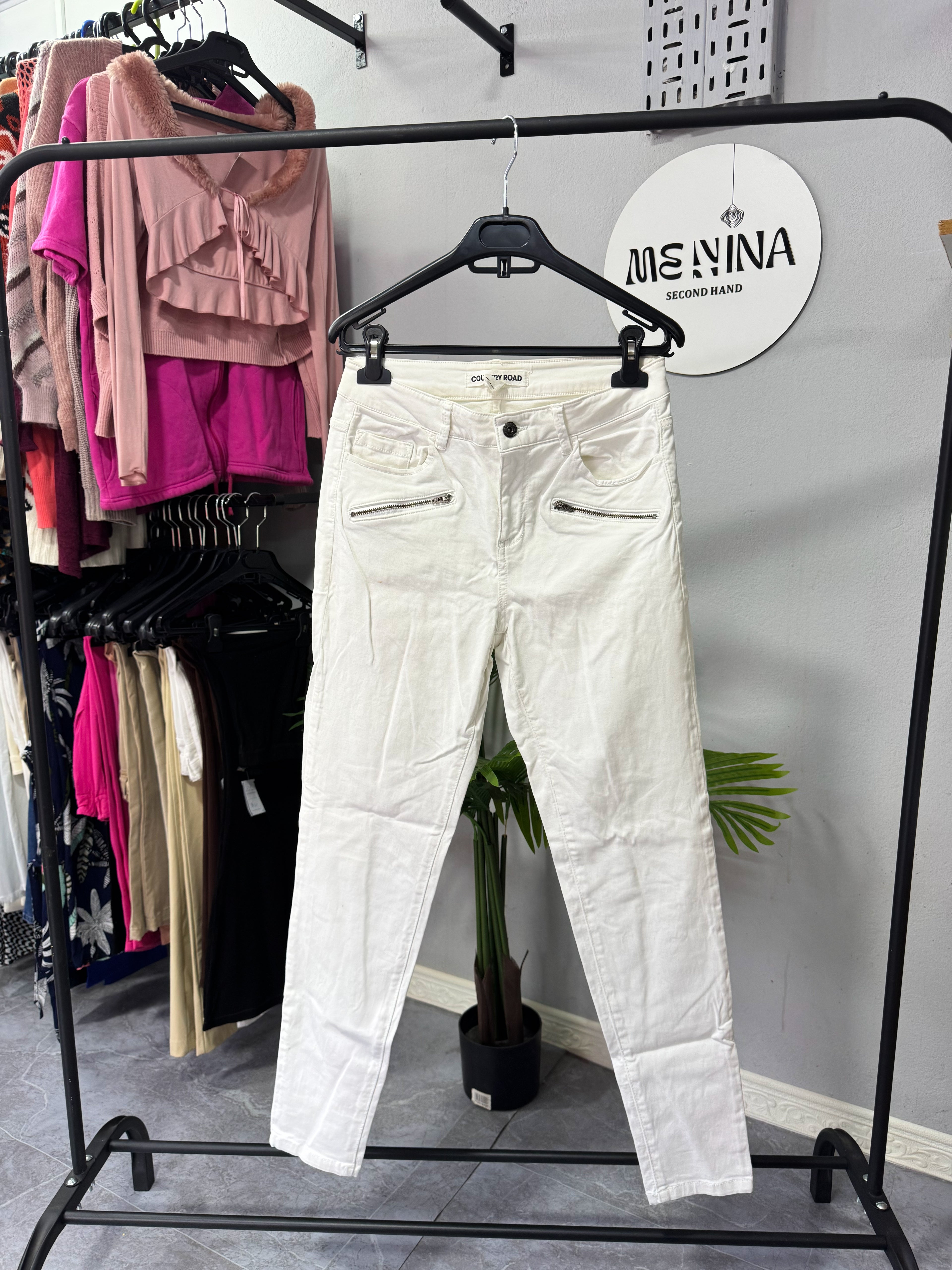 Pantalón blanco talle 28 alicrado