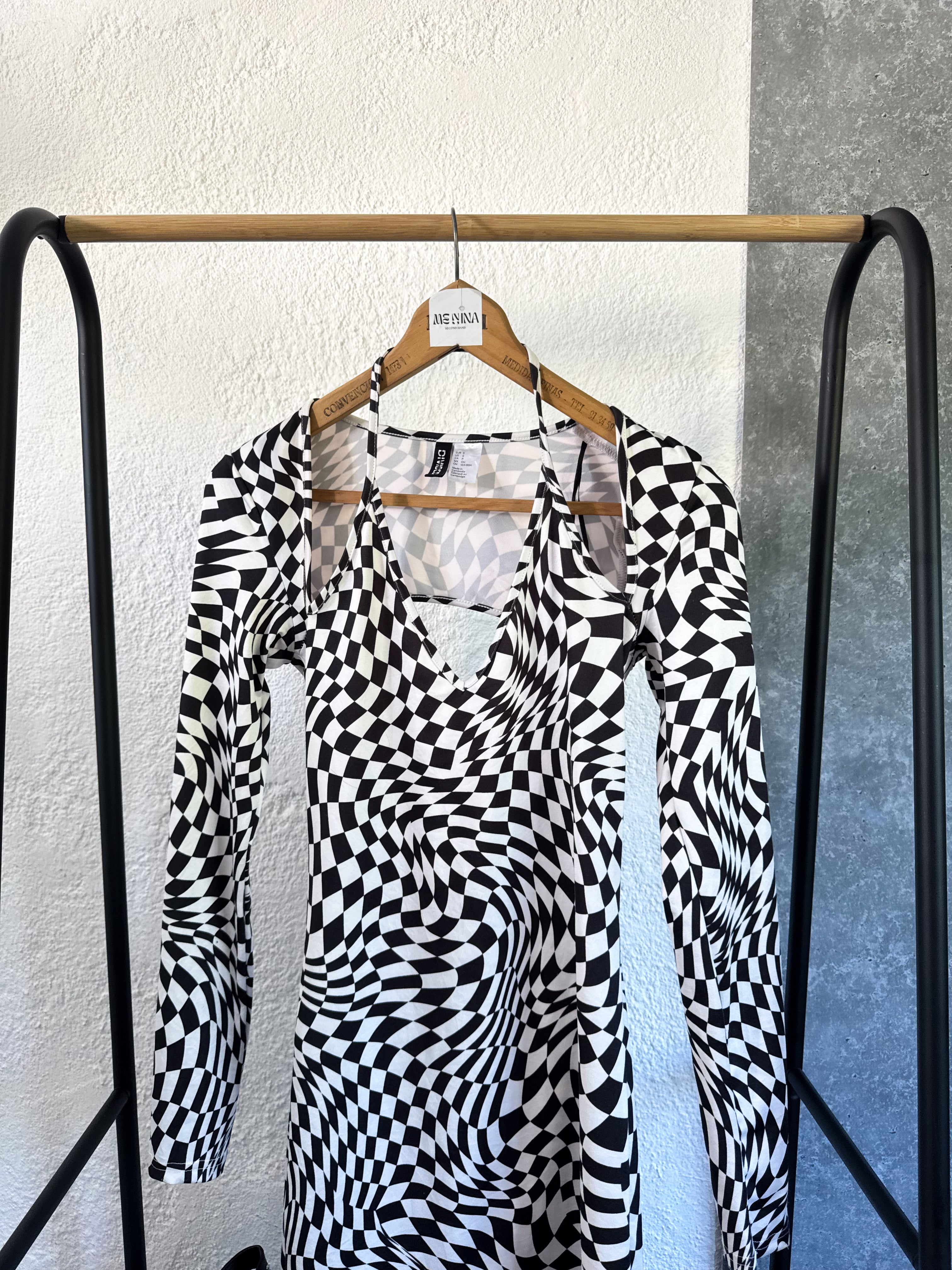 Vestido con diseño de cuadros