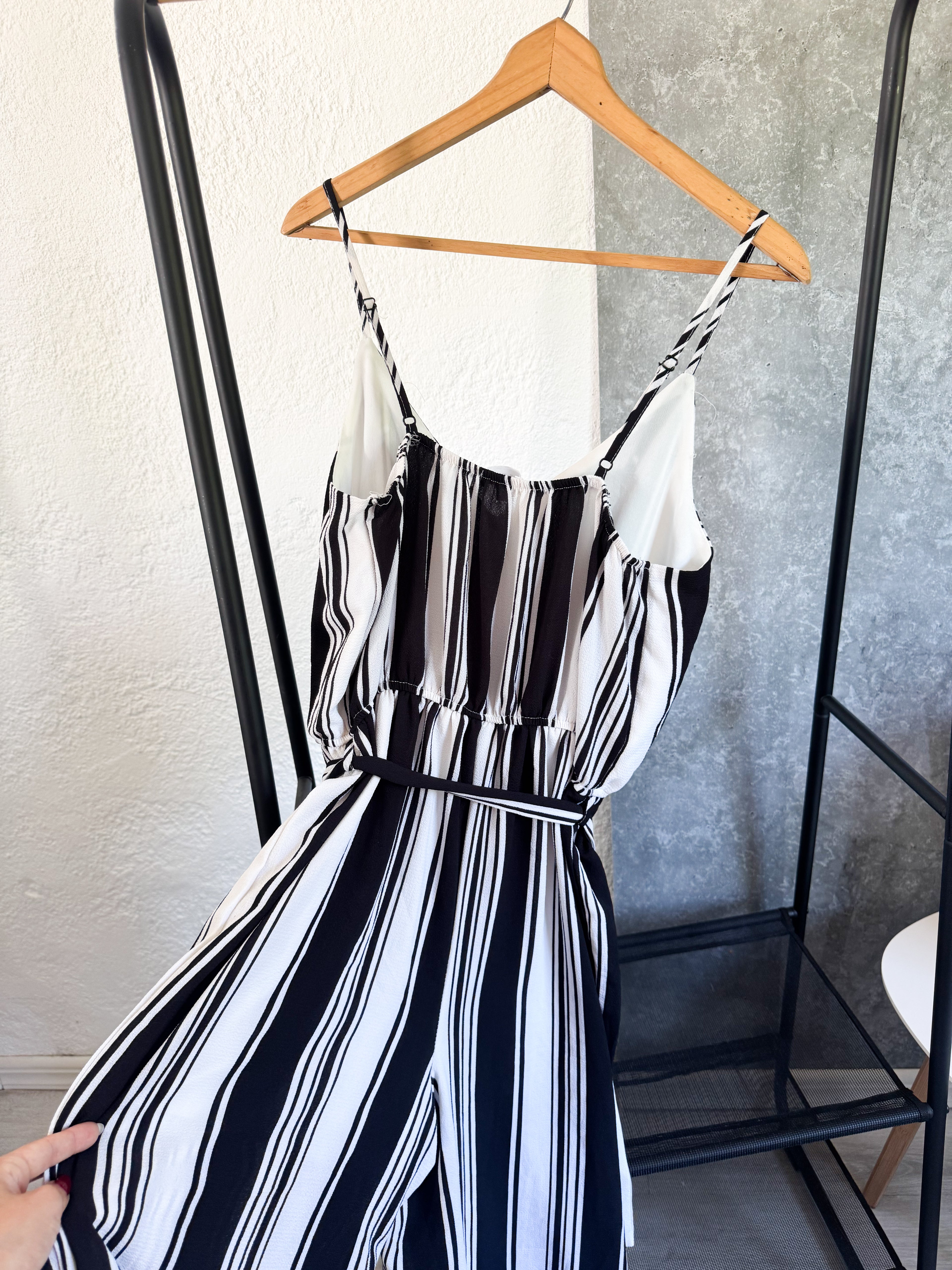 Monito largo a rayas