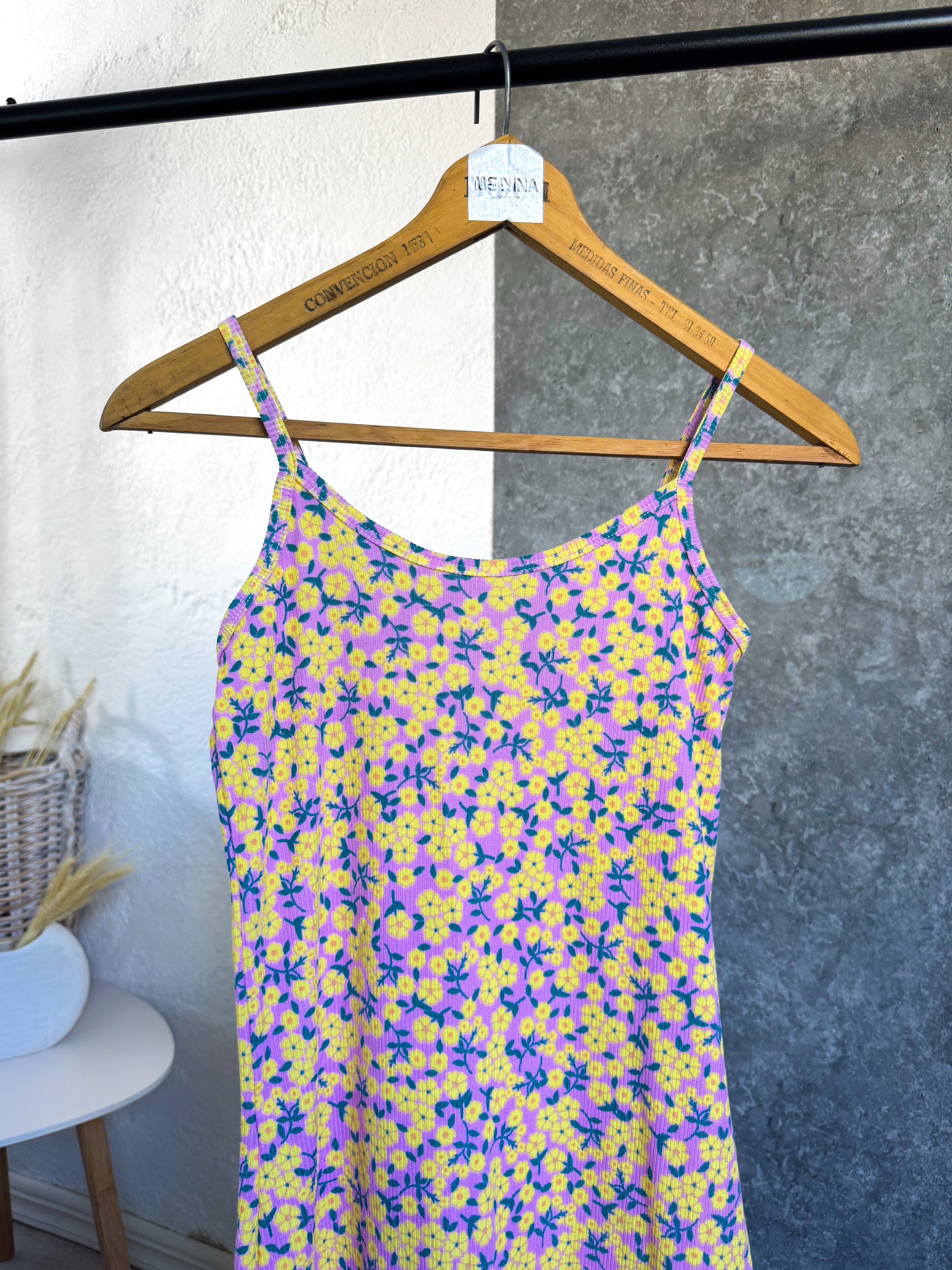 Vestido floreado talle S