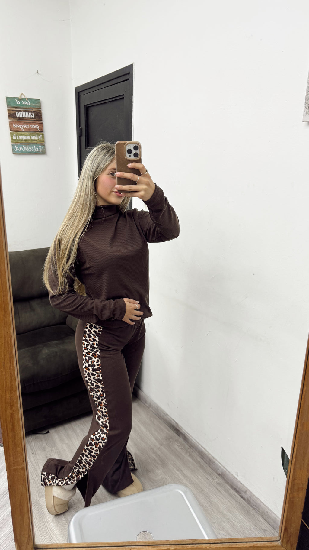 NUEVA polerita chocolate