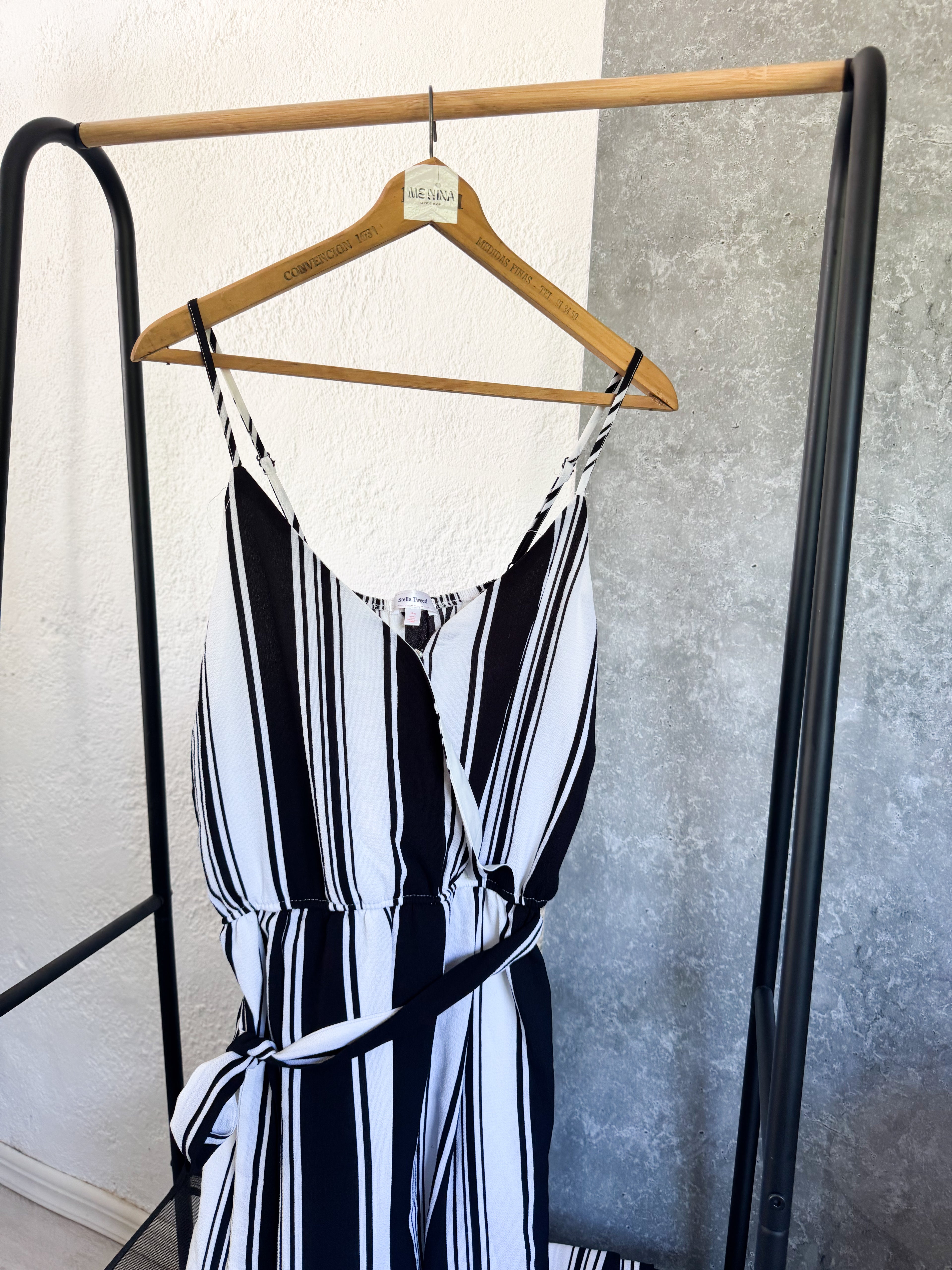 Monito largo a rayas