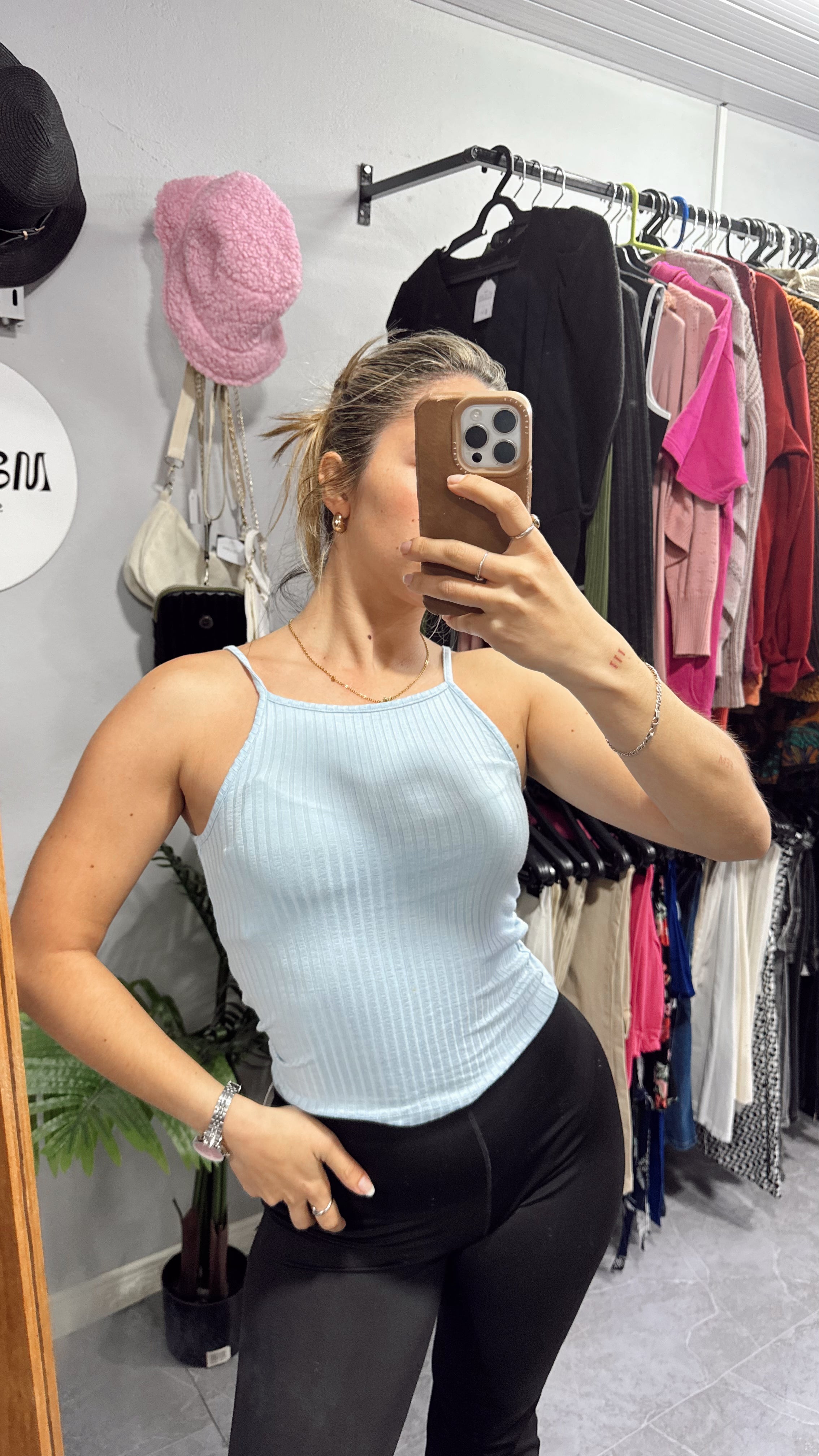 Musculosa celeste talle S/M