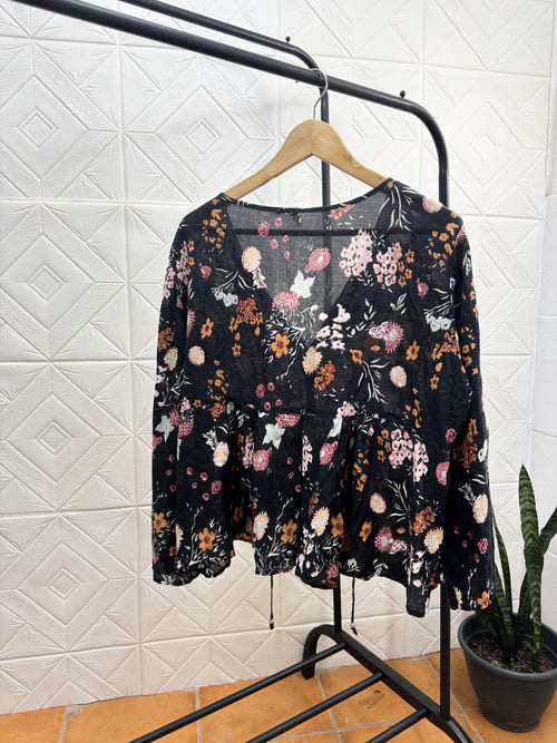 Blusa manga larga talle XL
