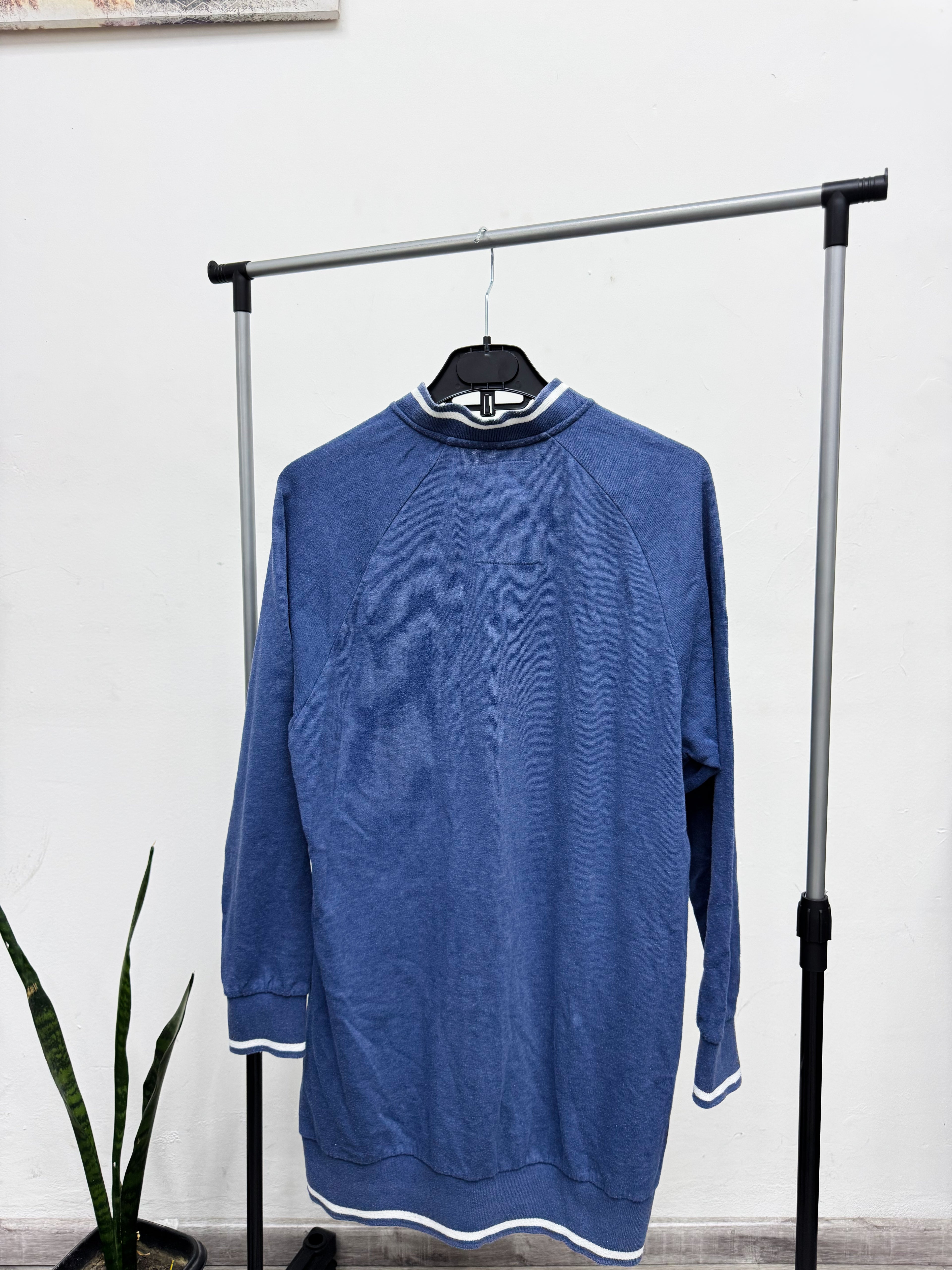 Campera azul Piece of cake