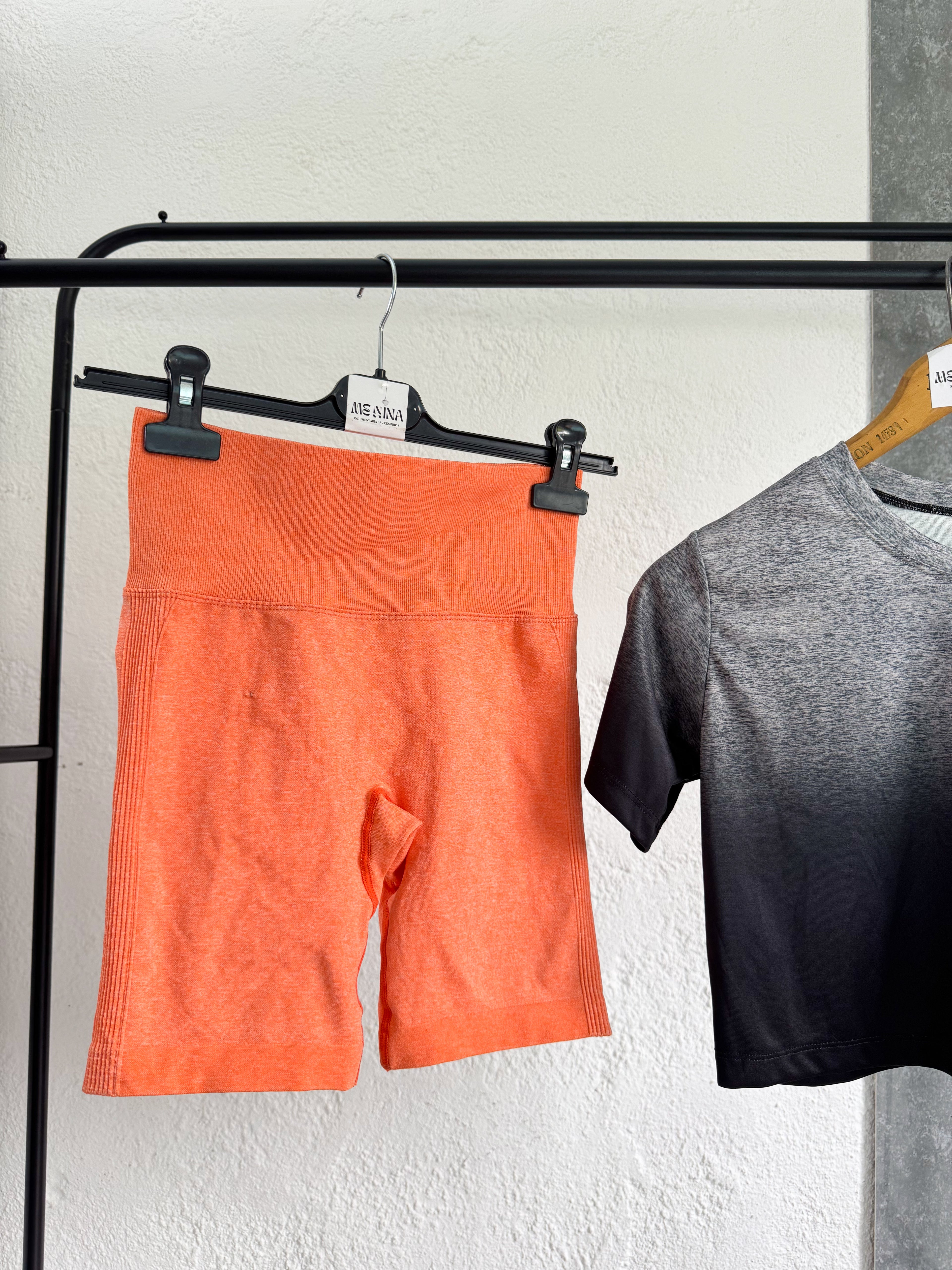 Calza gym naranja talle M