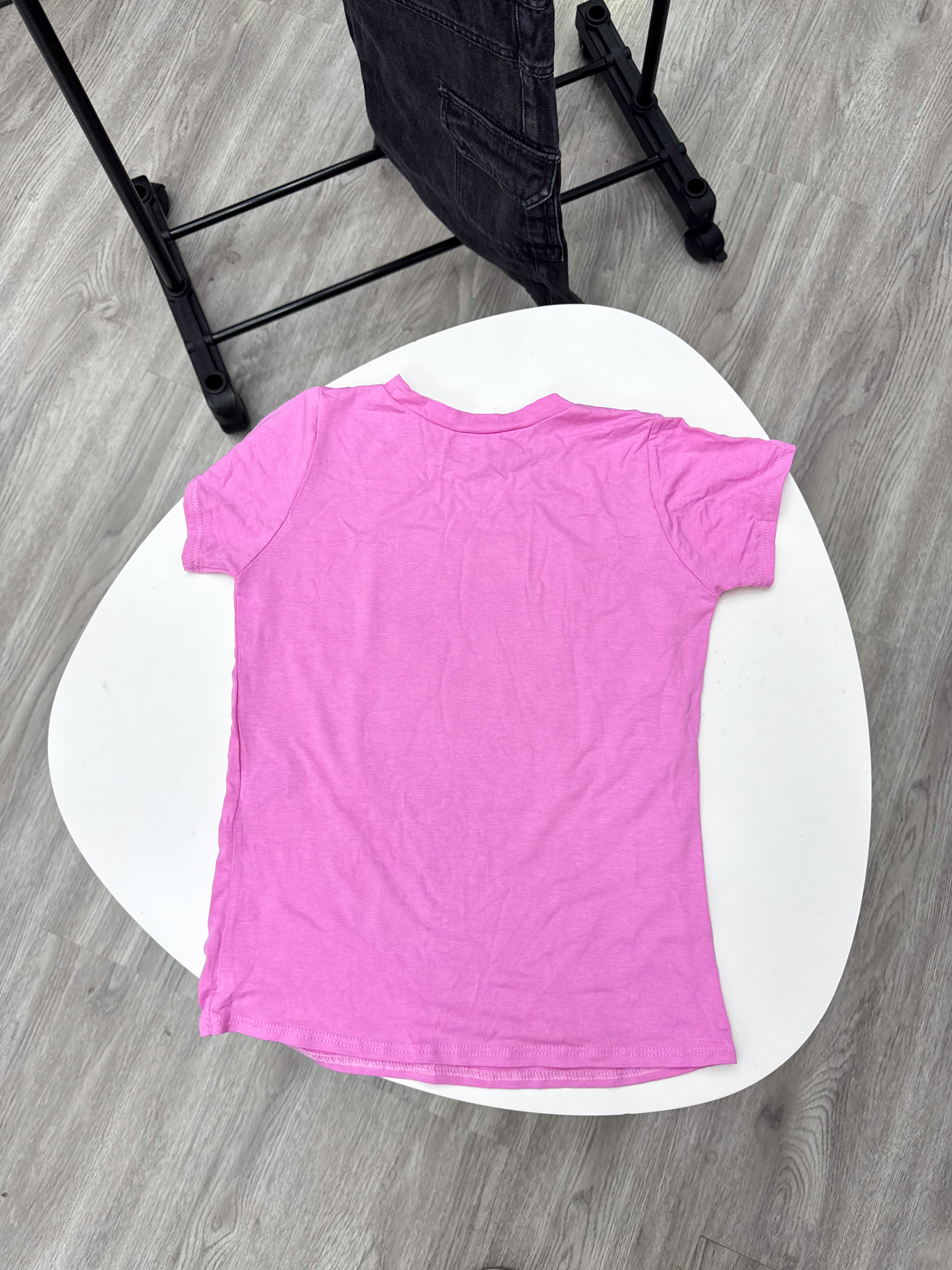 Remera intensamente rosada