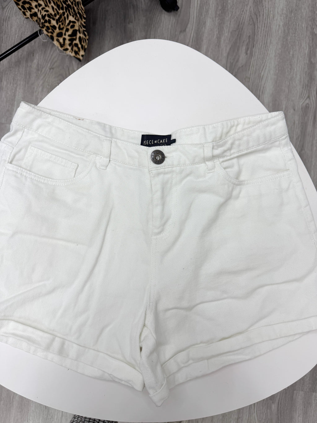 Short blanco Piece of Cake