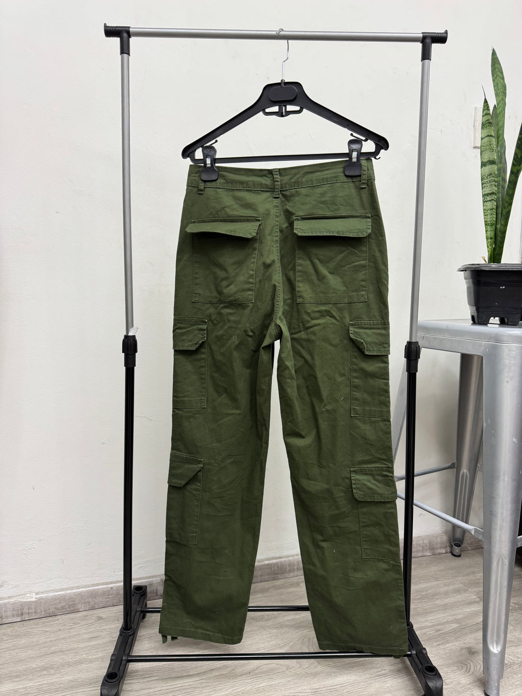 Pantalón cargo verde