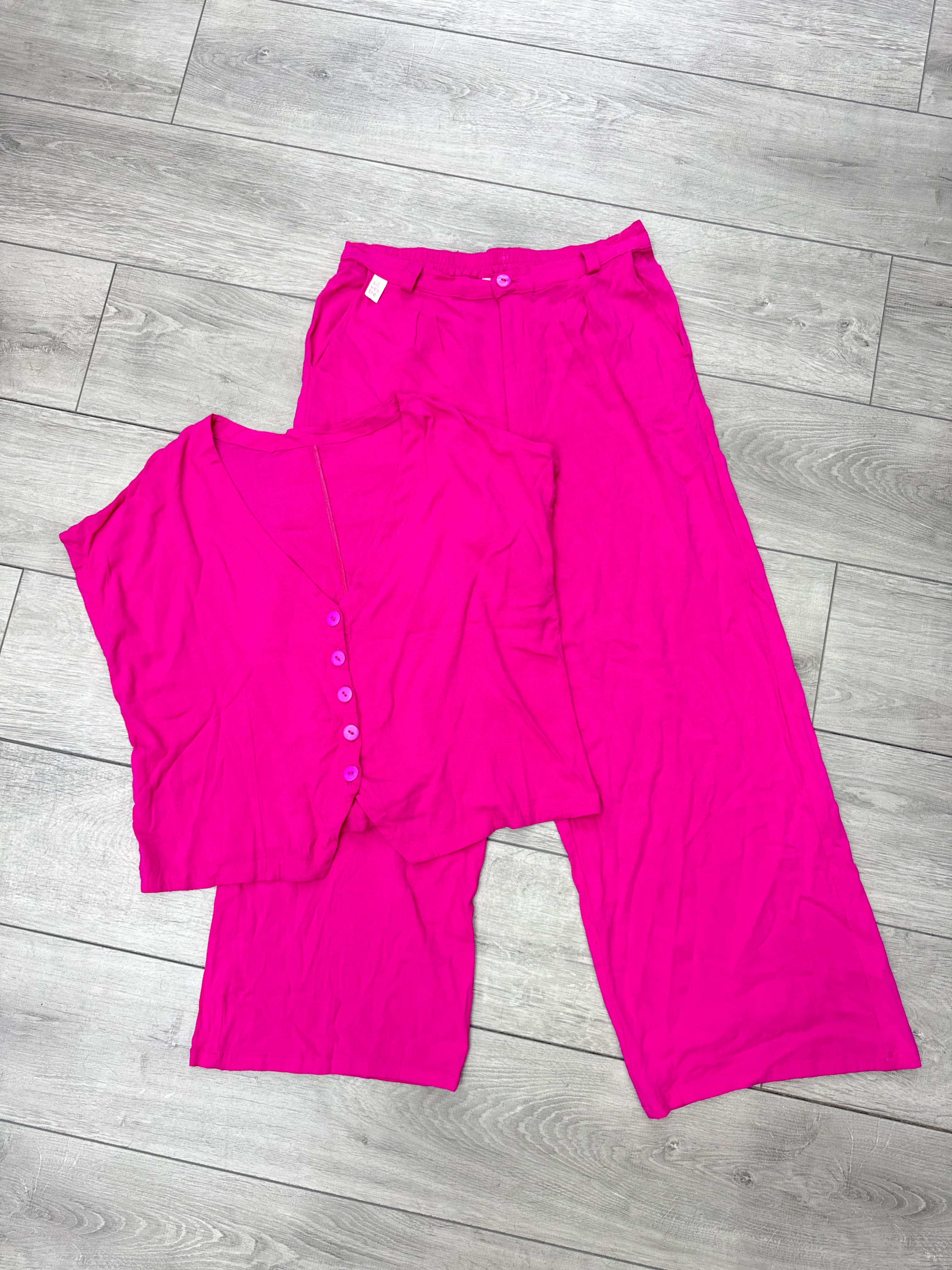 Conjunto sastrero rosado