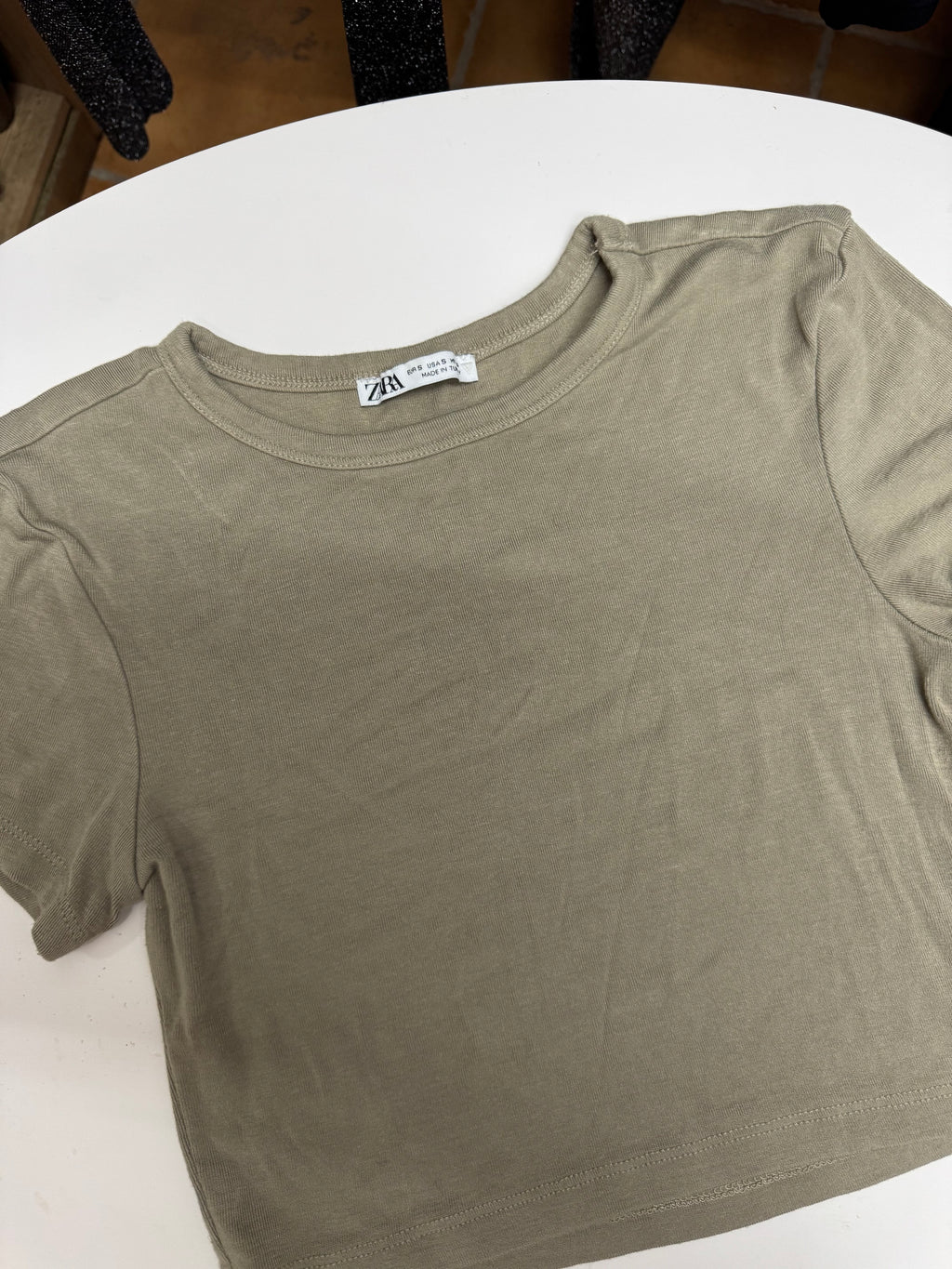 Top ZARA verde aceituna