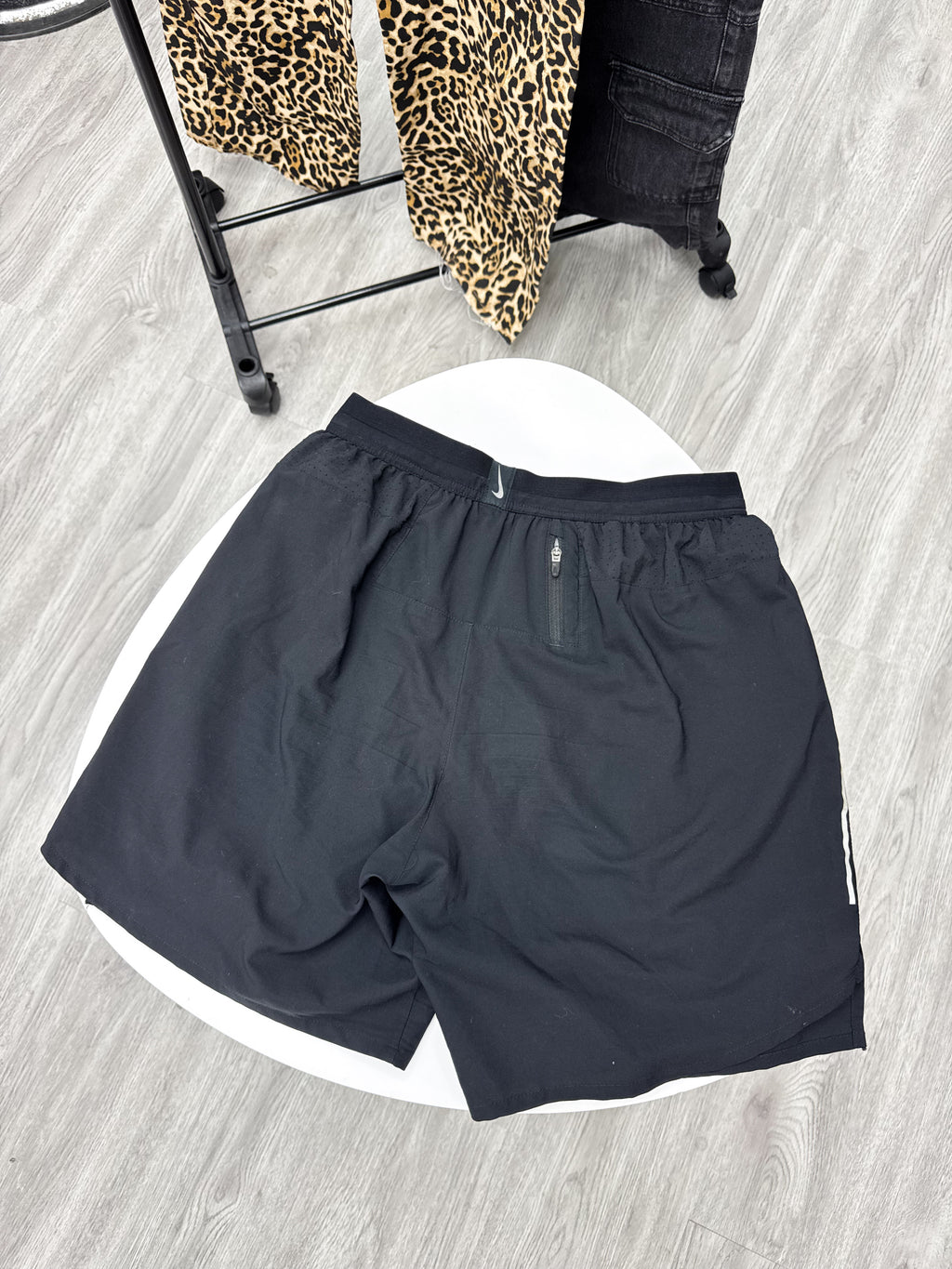 Short Nike original con calza abajo