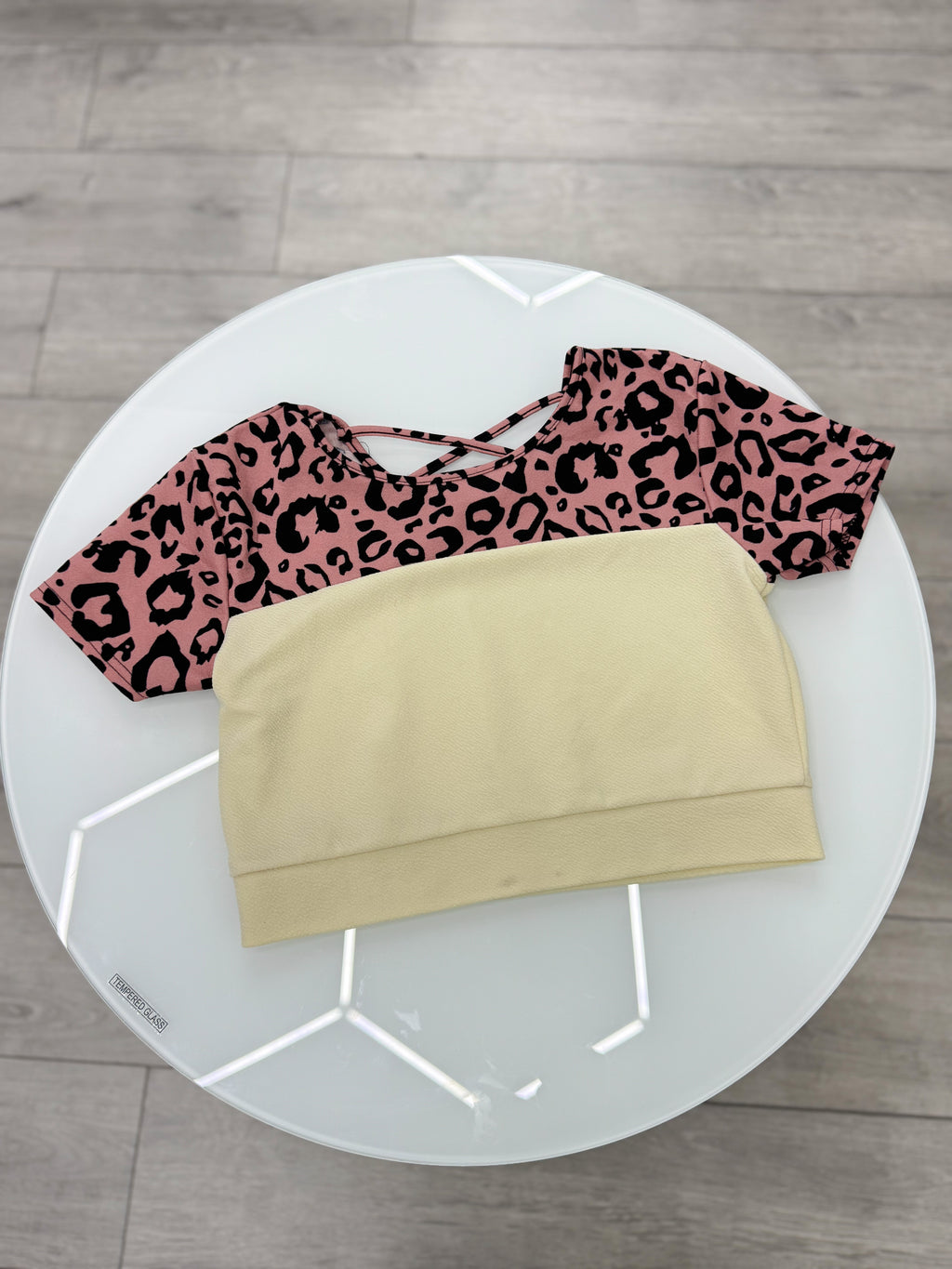 Top print y beige talle L