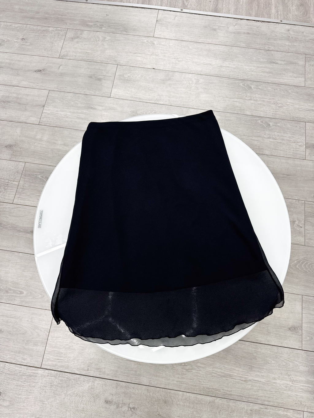 Pollera negra de gasa y tela talle M/L