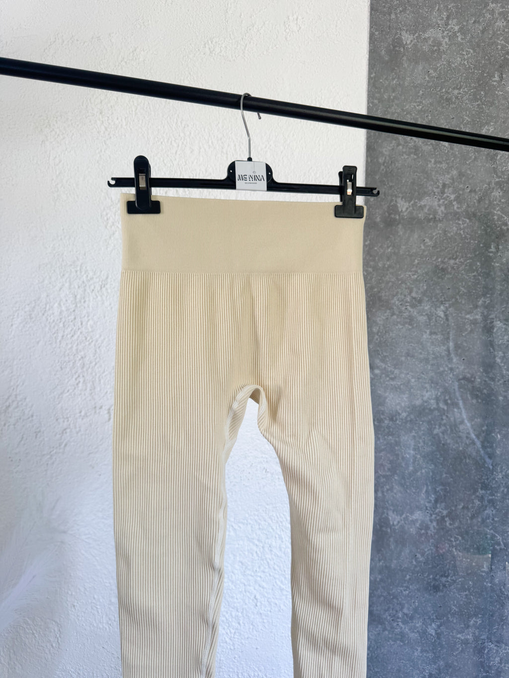 Calza NUEVA gym color beige