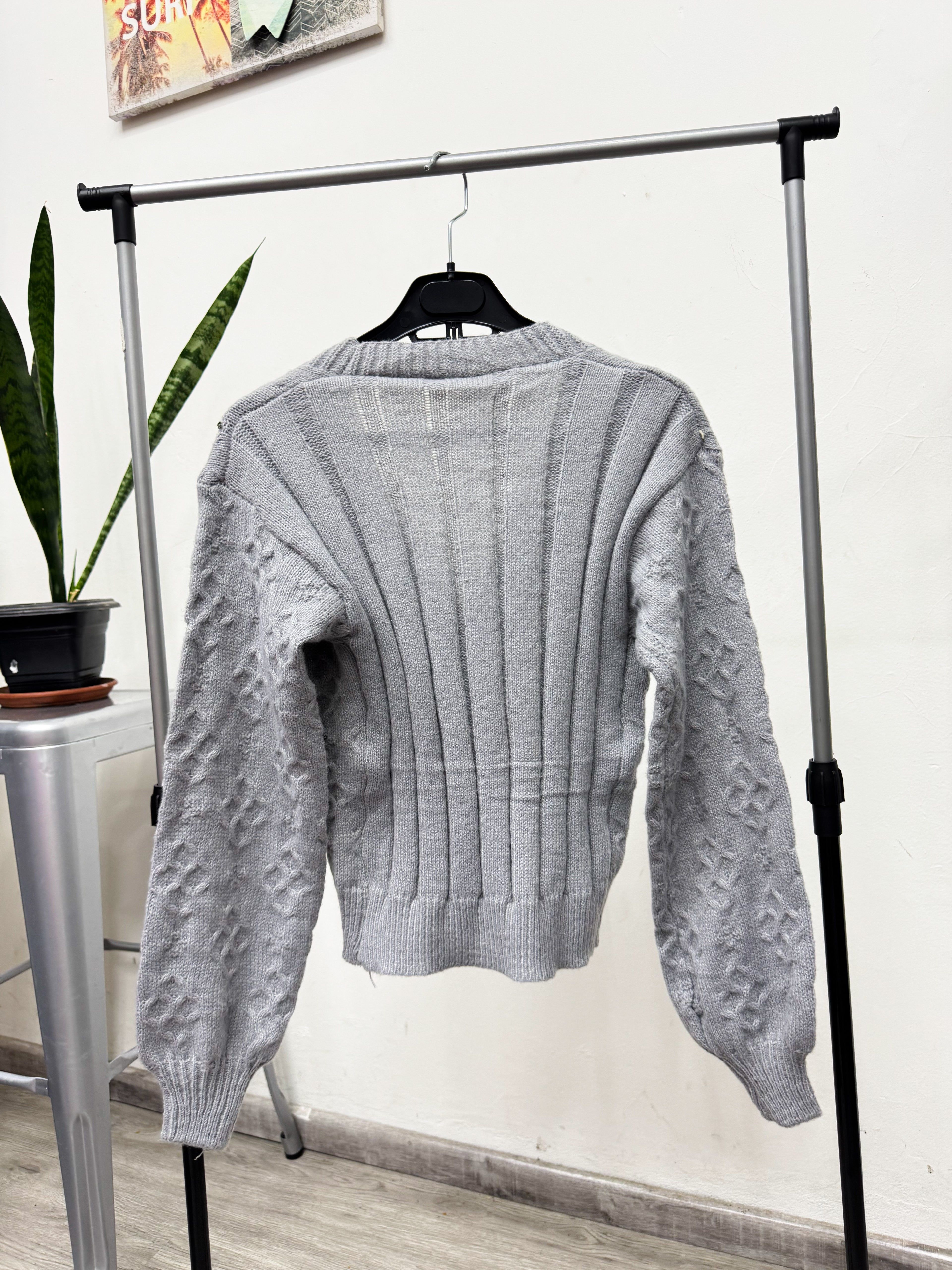 Cardigan gris con brillos