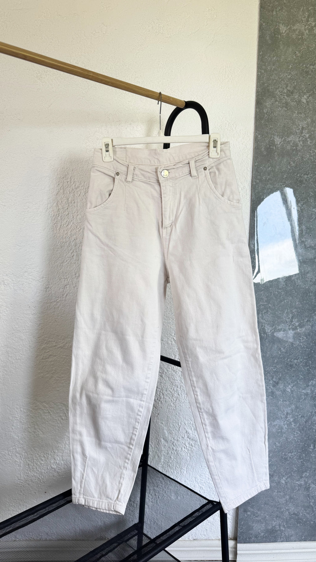 Pantalón LETSO color claro