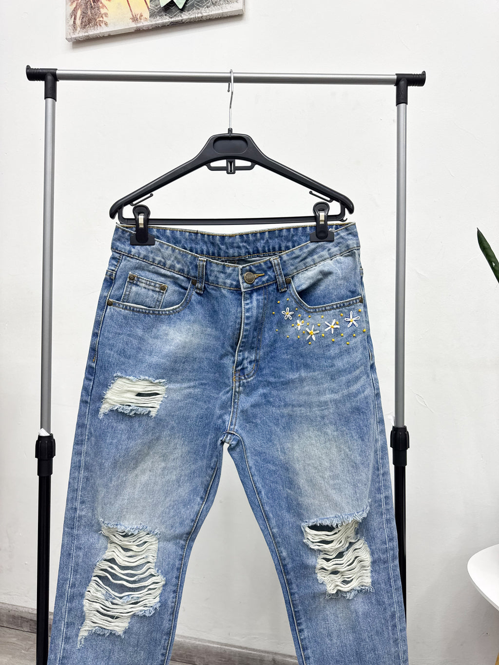 Jean con roturas talle L