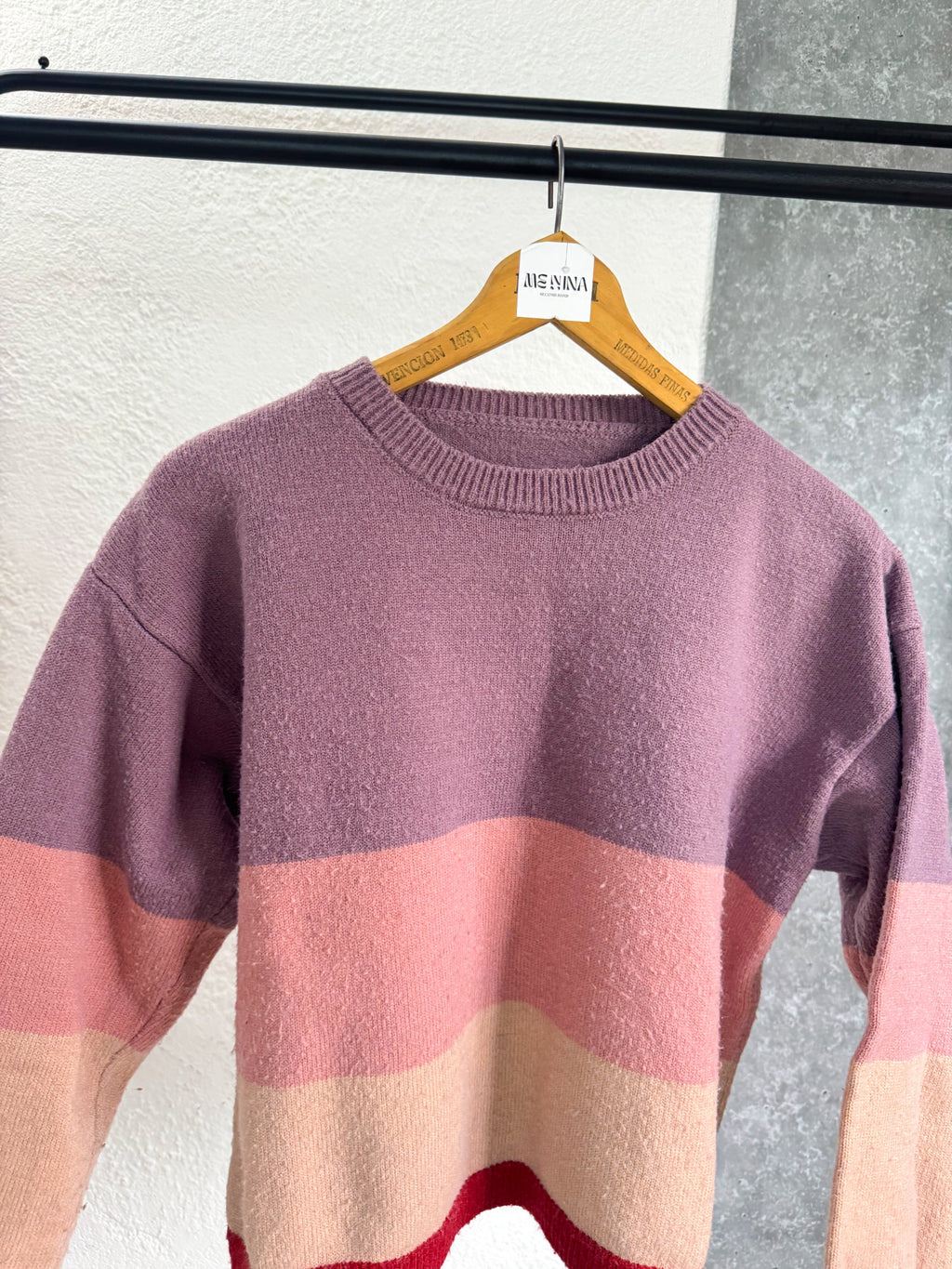 Buzo de colores talle S