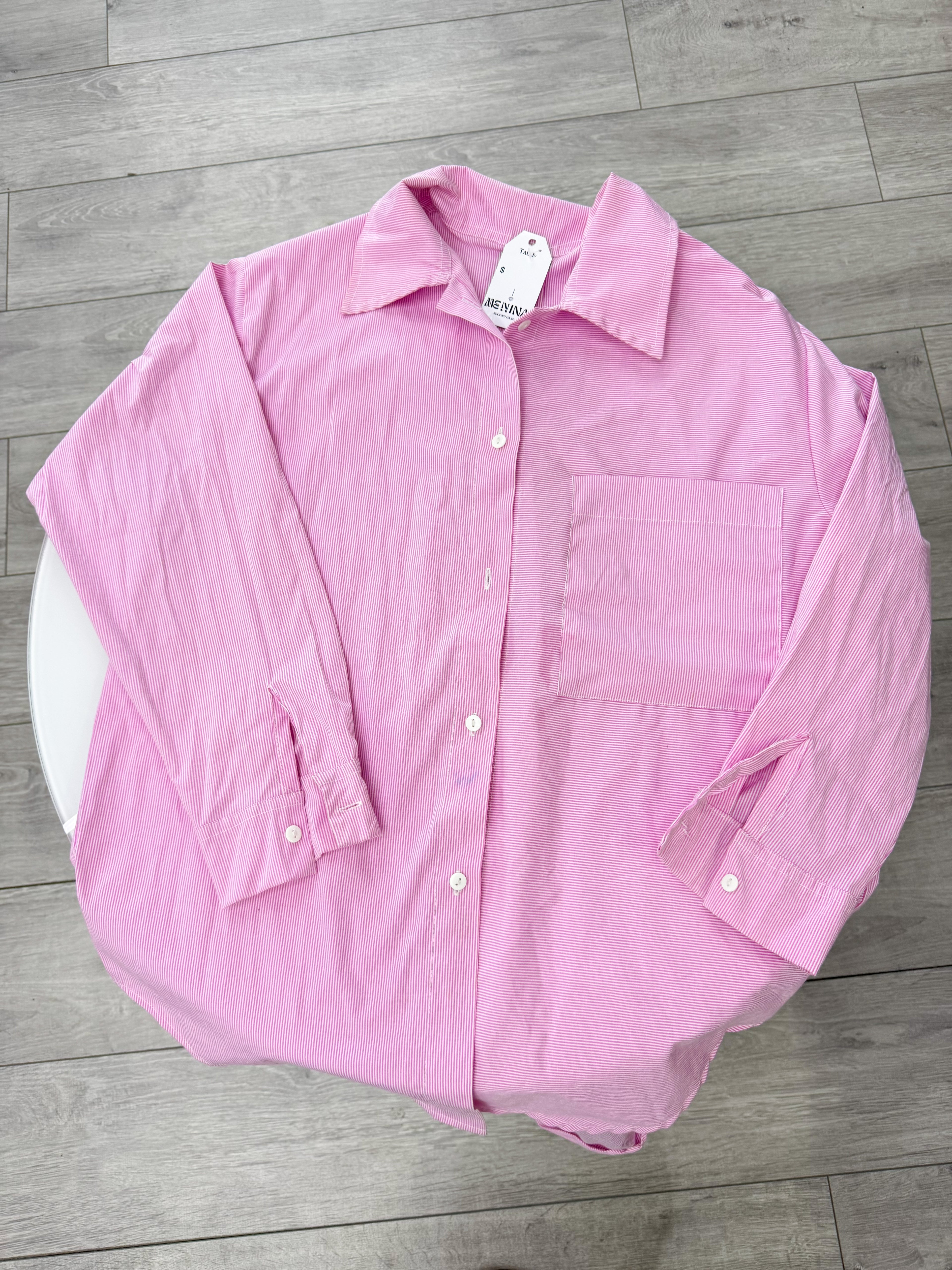 Camisa rosada a rayas talle L
