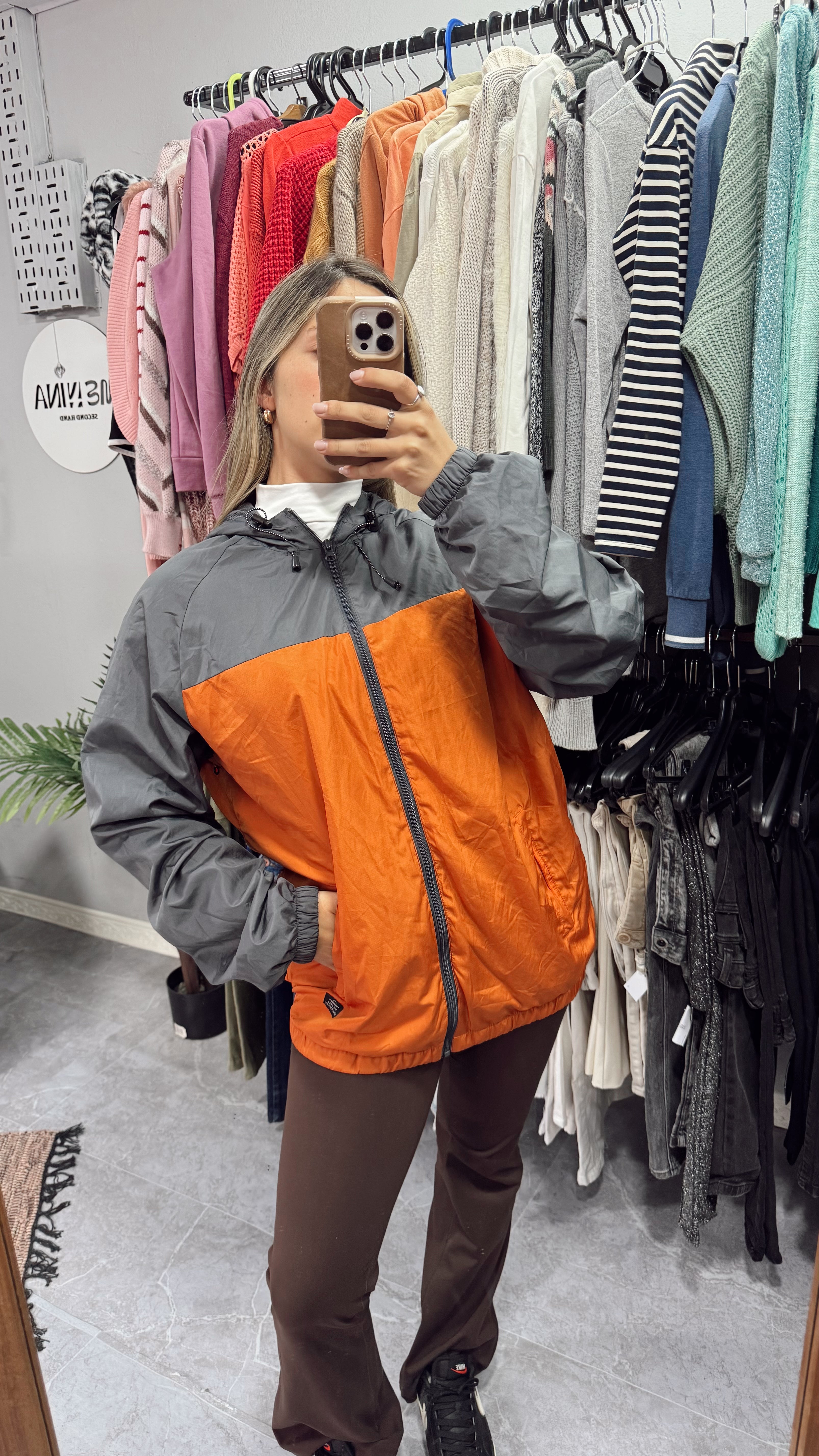 Campera rompe vientos