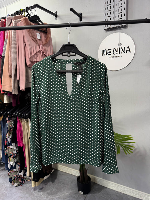 Blusa verde de lunares