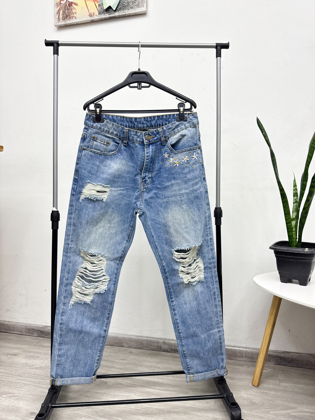 Jean con roturas talle L