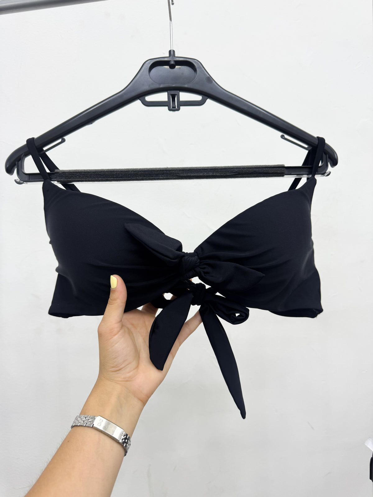Bikini negro talle M/L armado