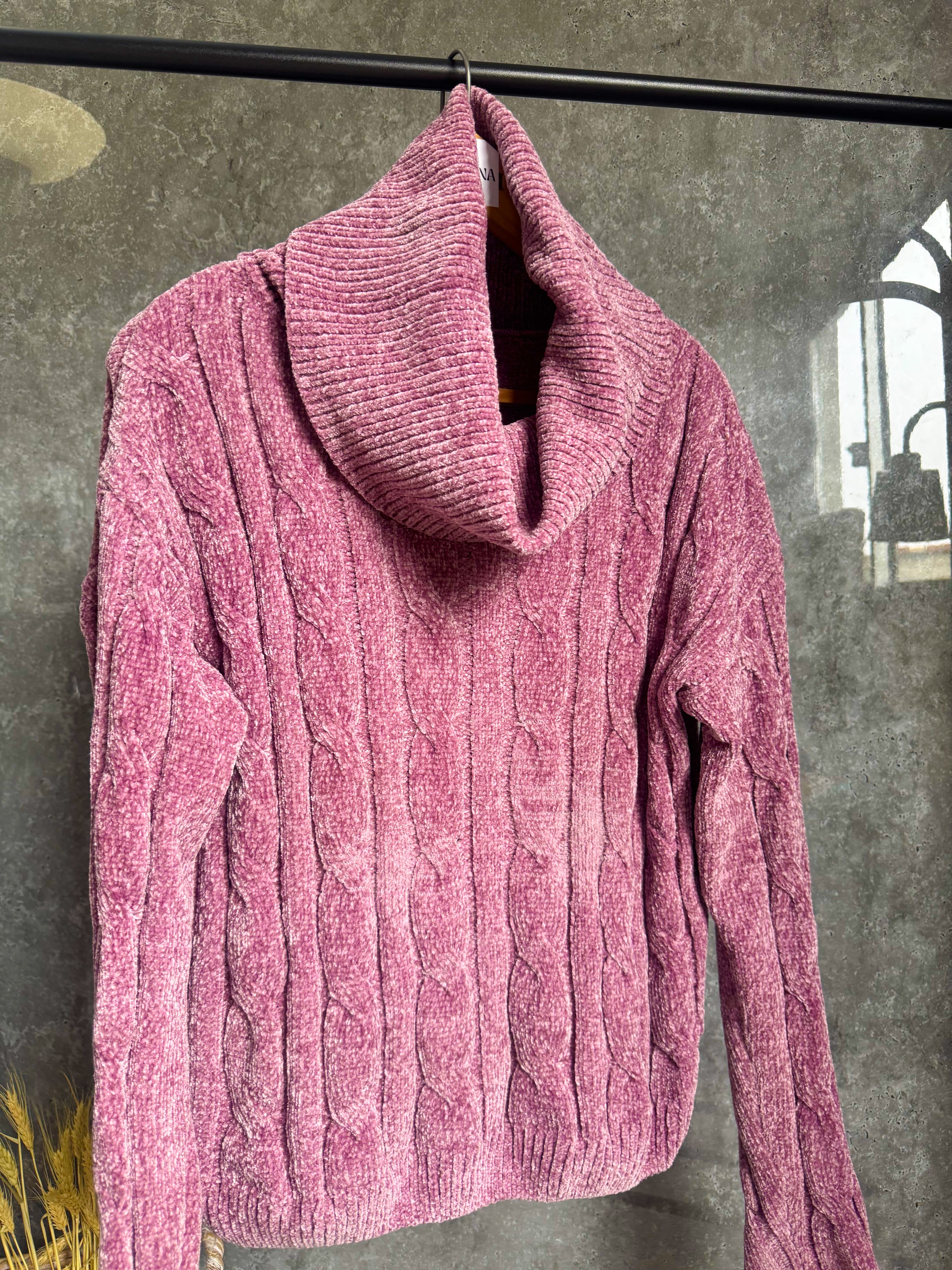 Polera de chenille rosa