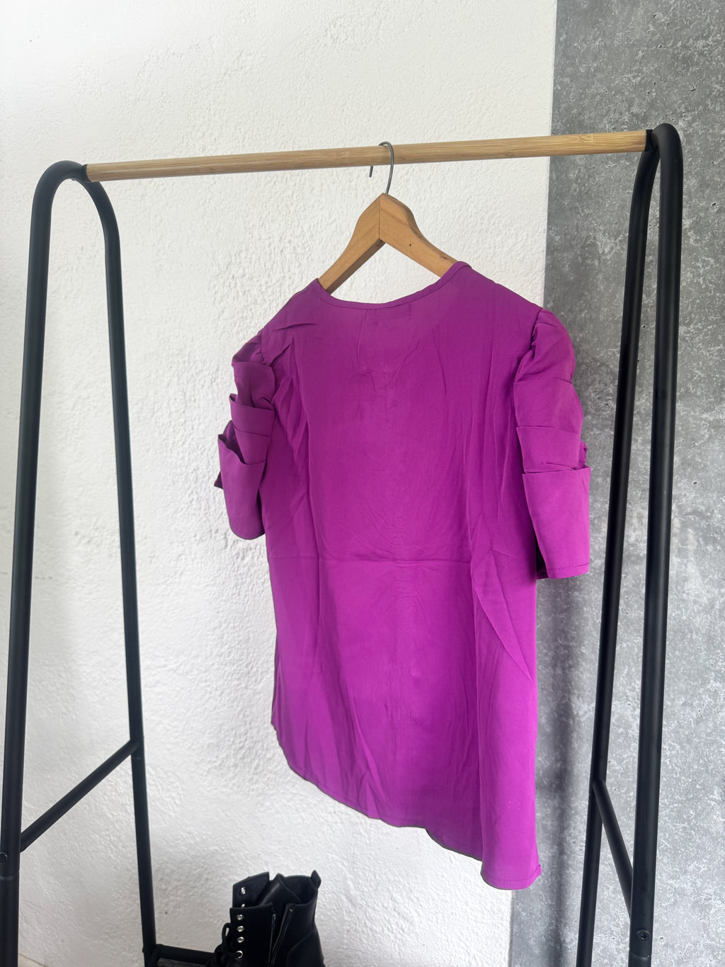 NUEVA remera lila de seda