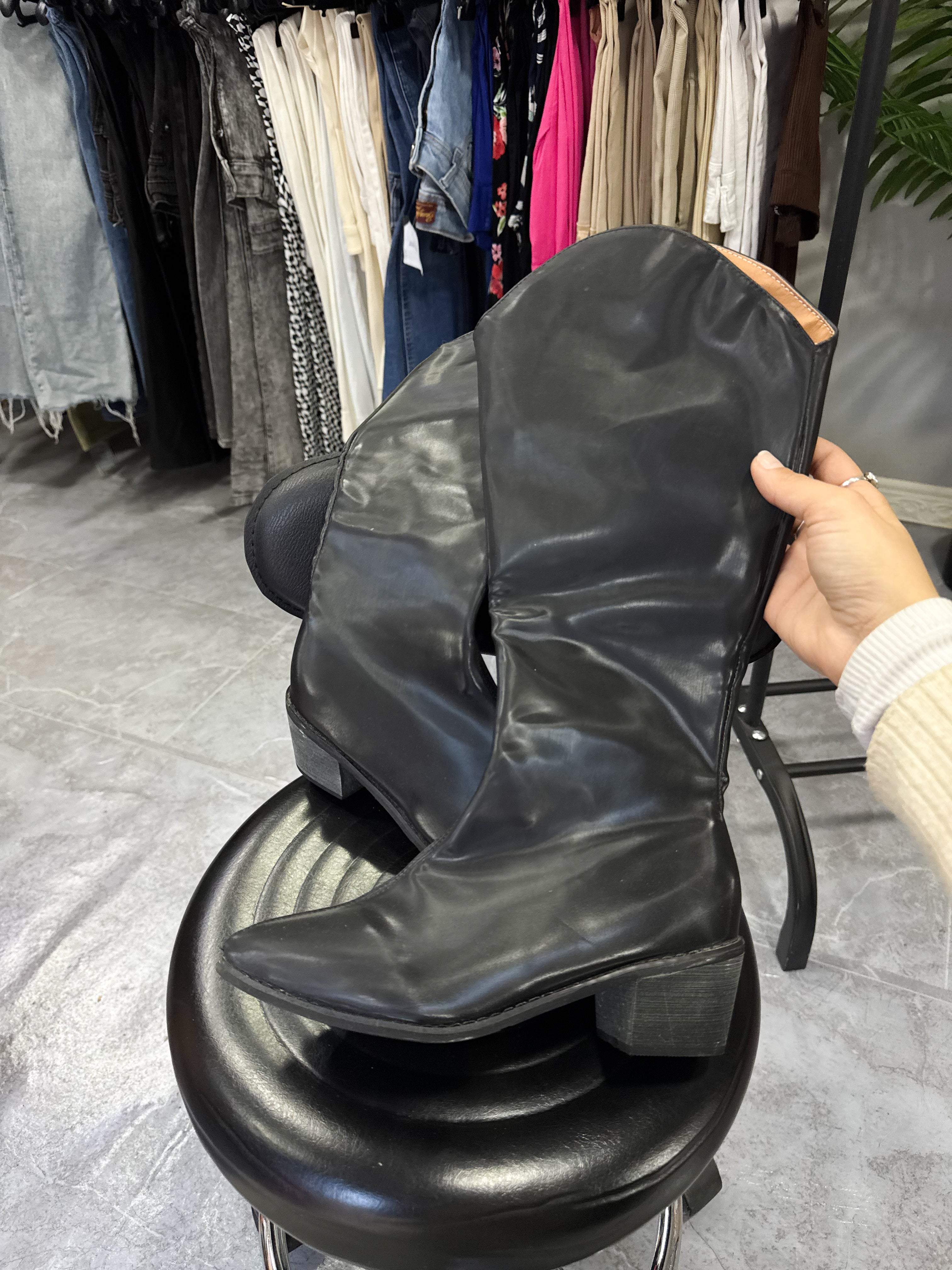 Botas texanas NUEVAS negras