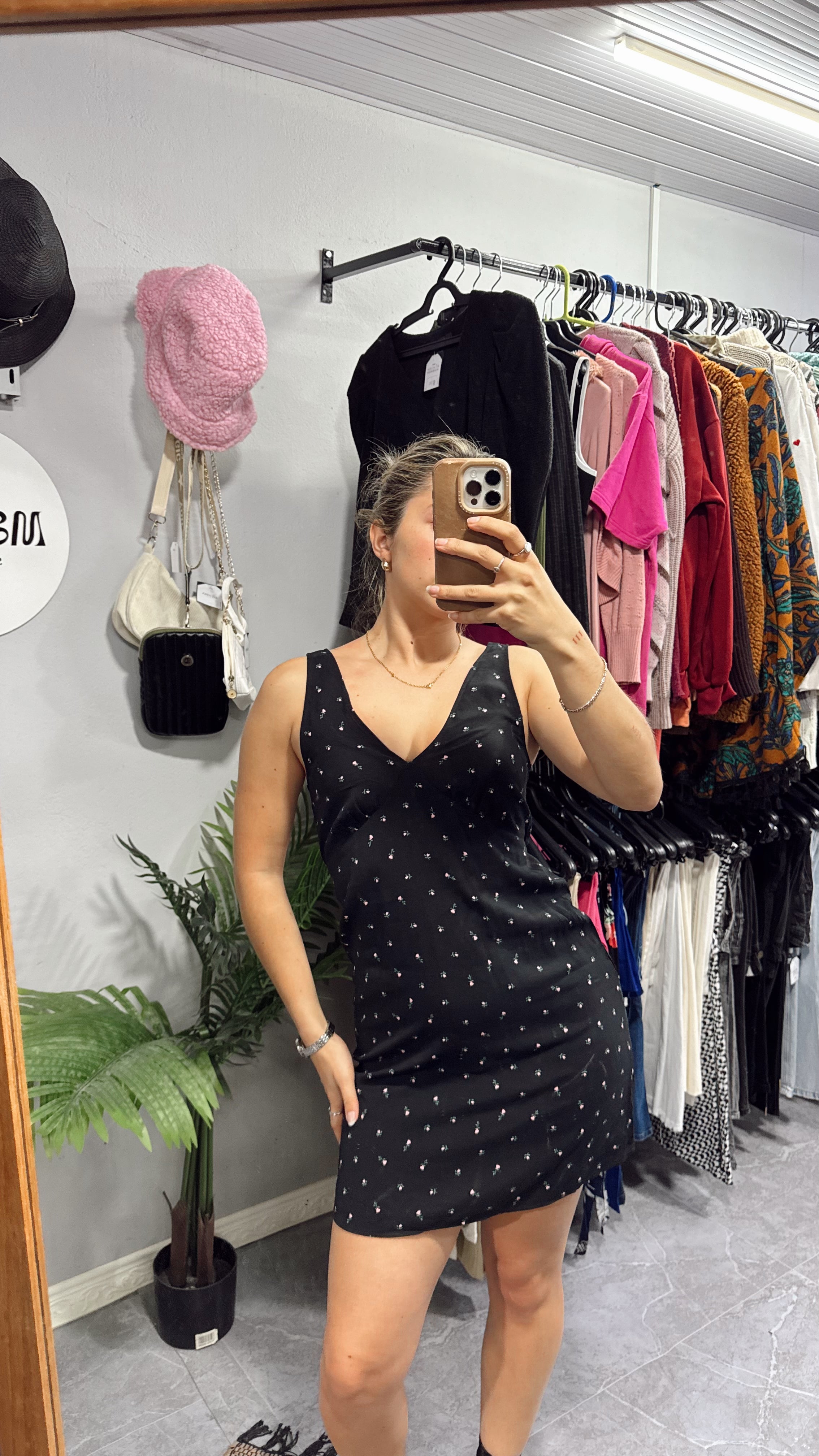 Vestido NUEVO negro con flores