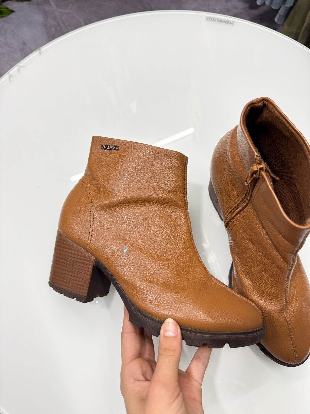 Botas cuero marrones VIAUNO