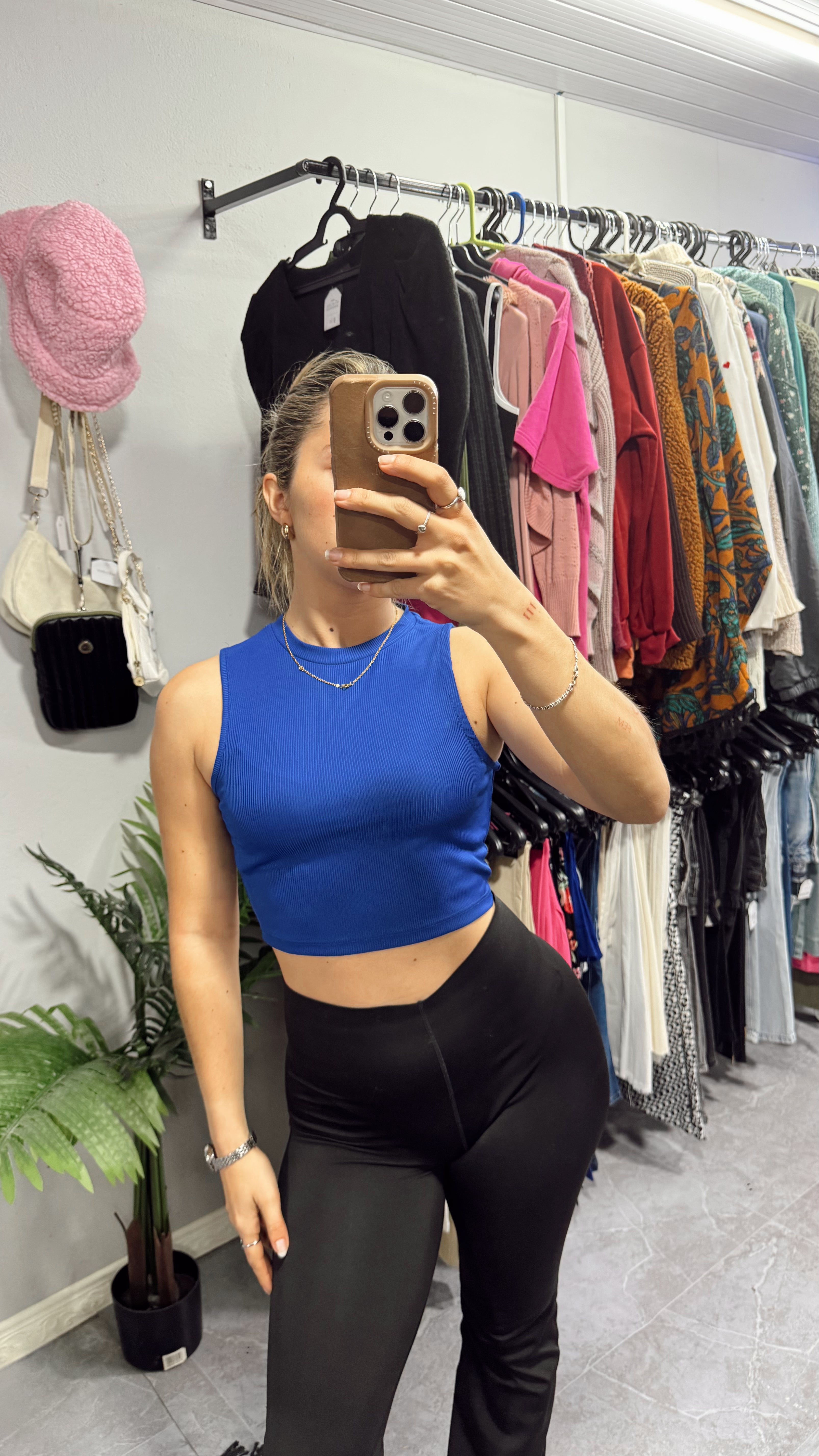 Top azul talle M