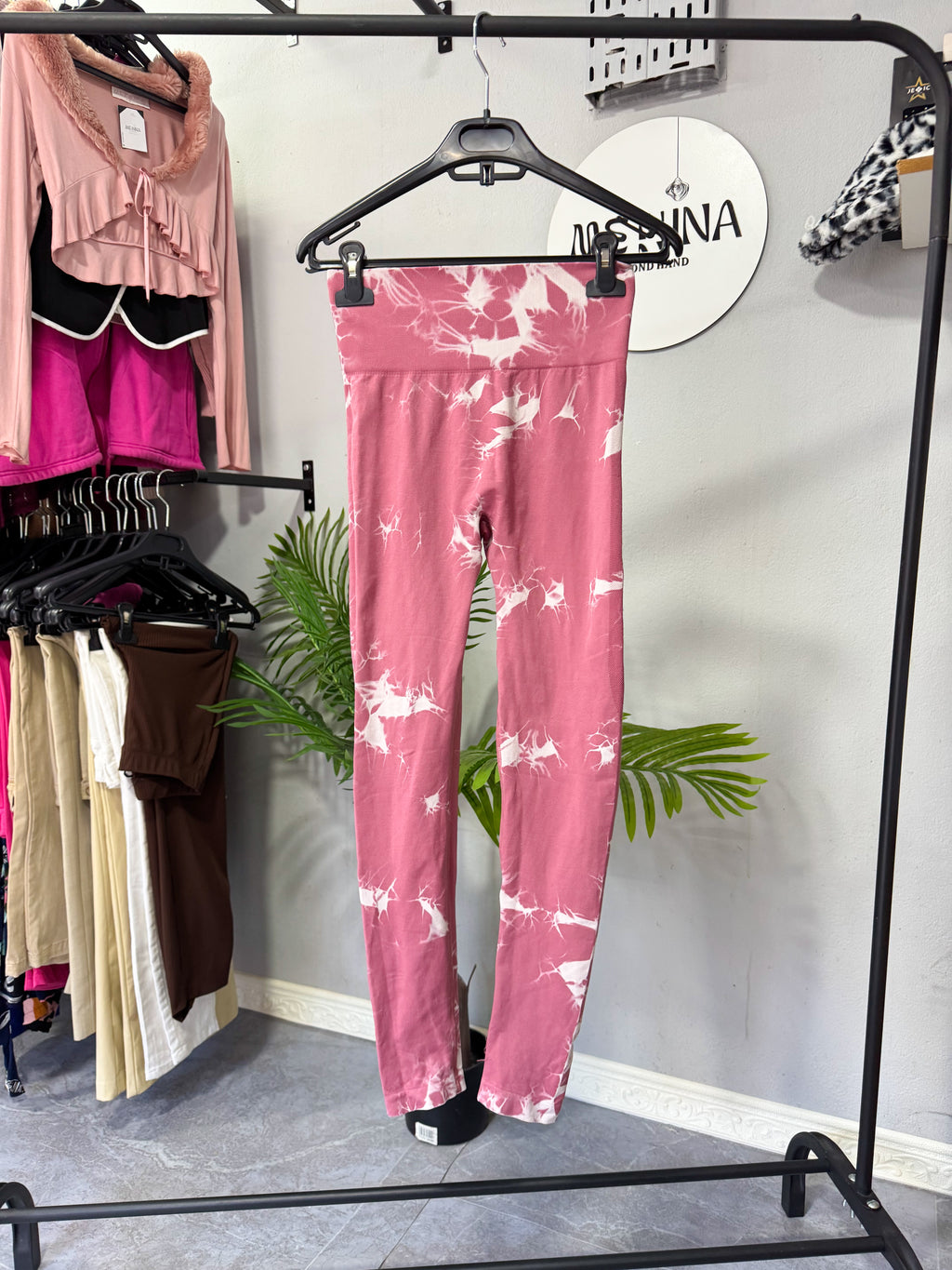 Calza rosa y beige
