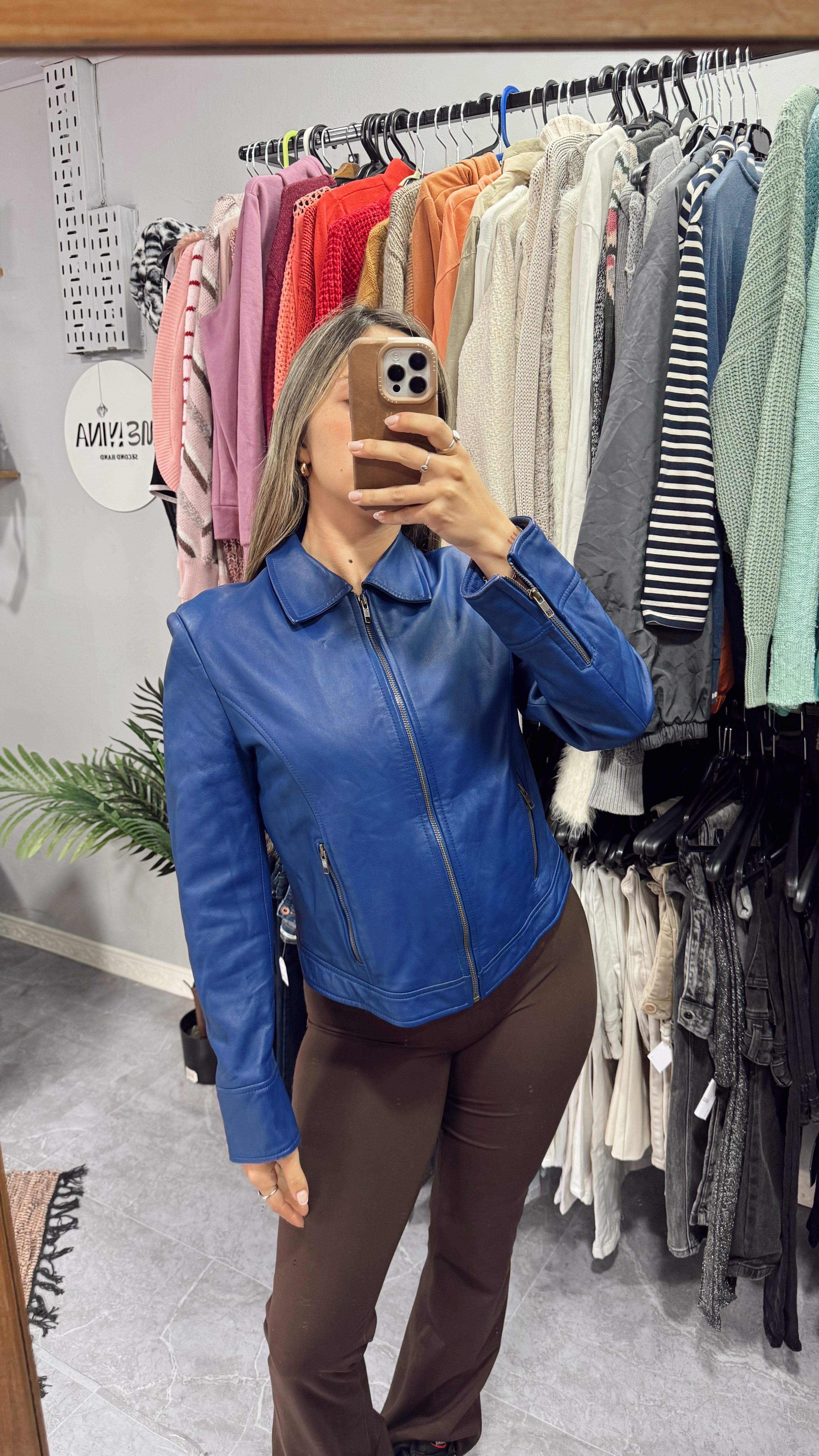 Chaqueta de cuero azul