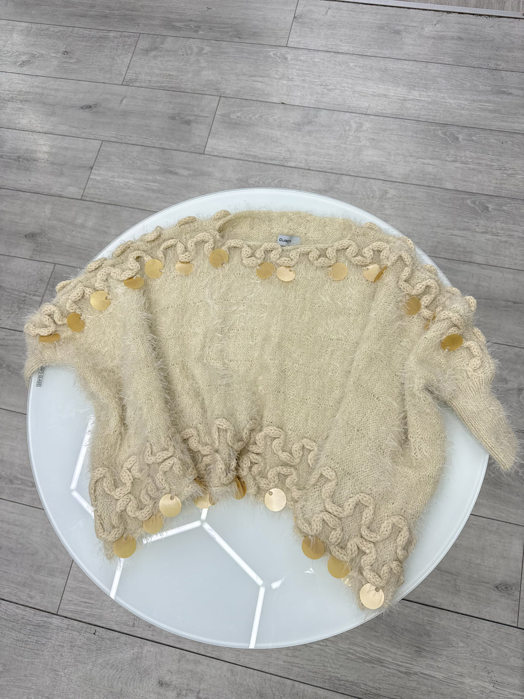 Buzo beige talle único con puños