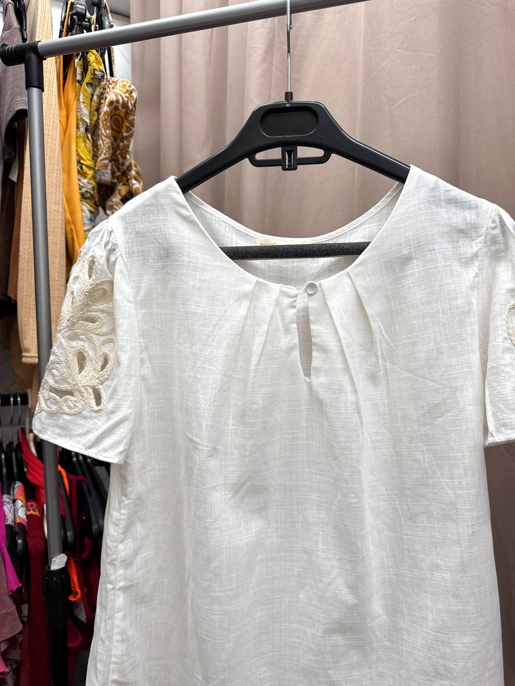 Remera de lino manga corta