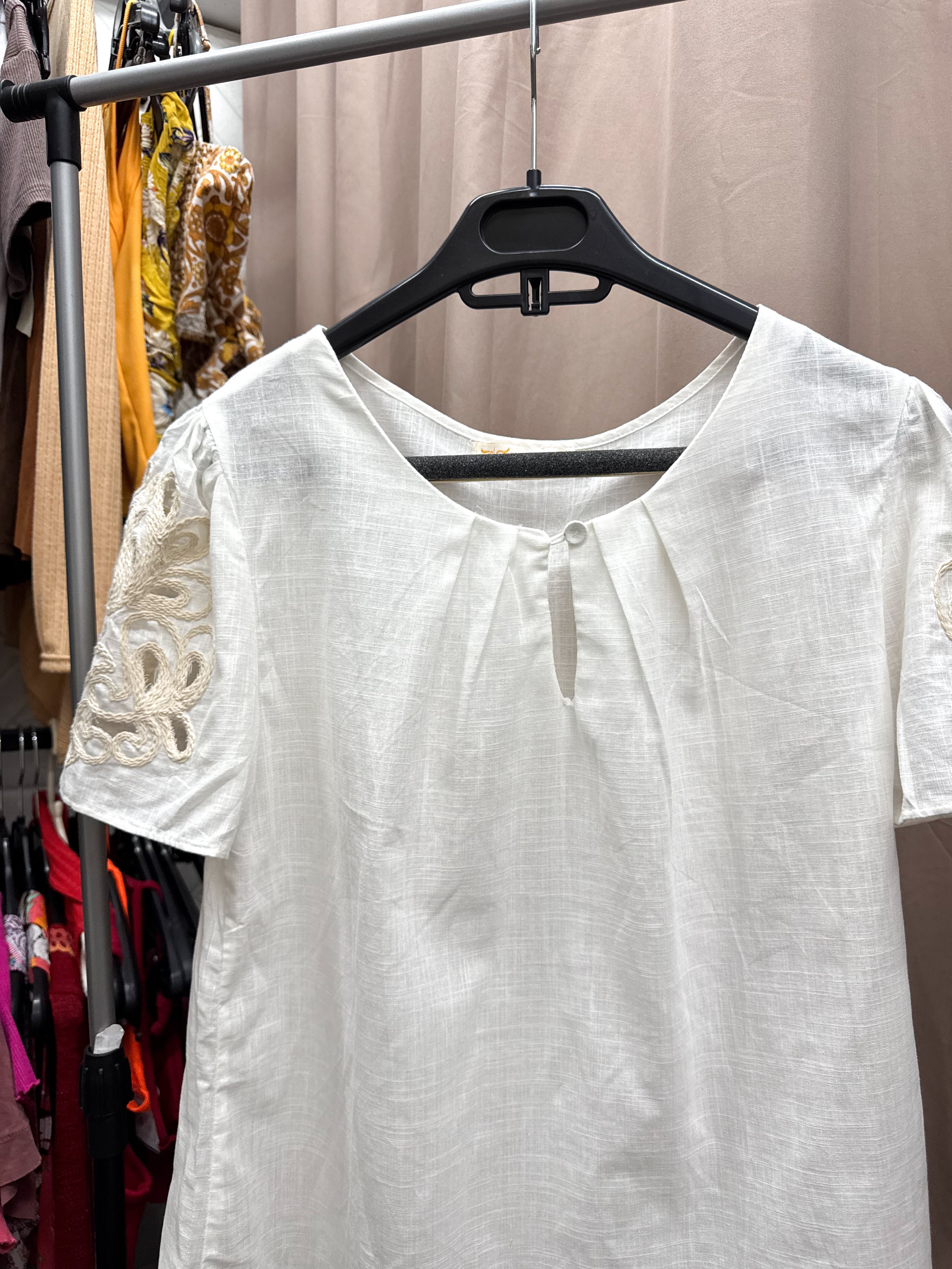 Remera de lino manga corta