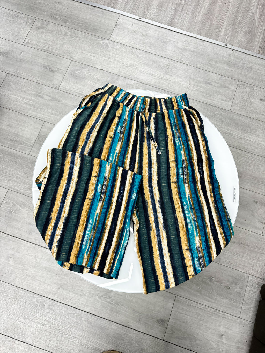 Pantalón a rayas ancho talle S/M con bolsillos