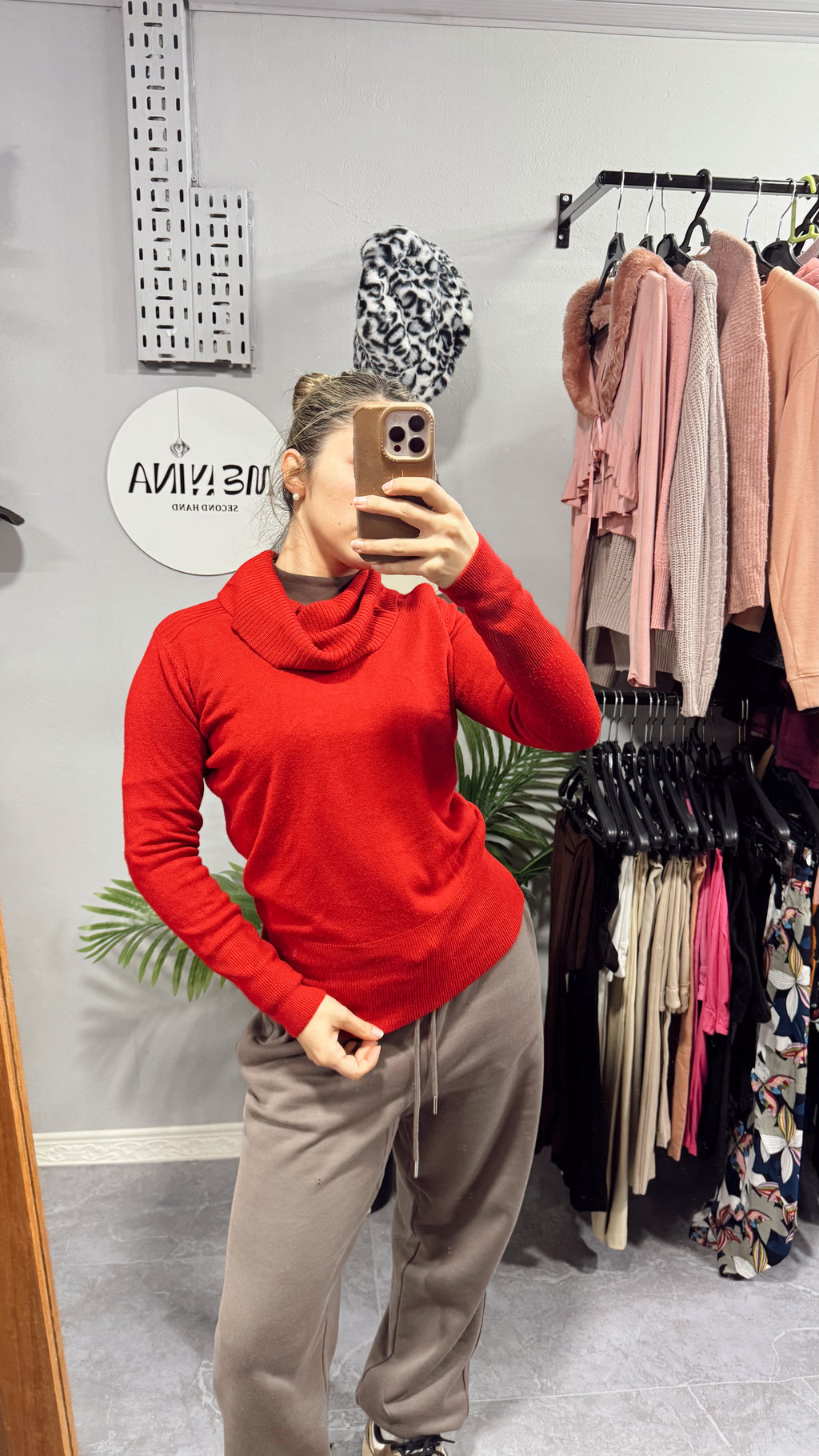 Polera roja de hilo