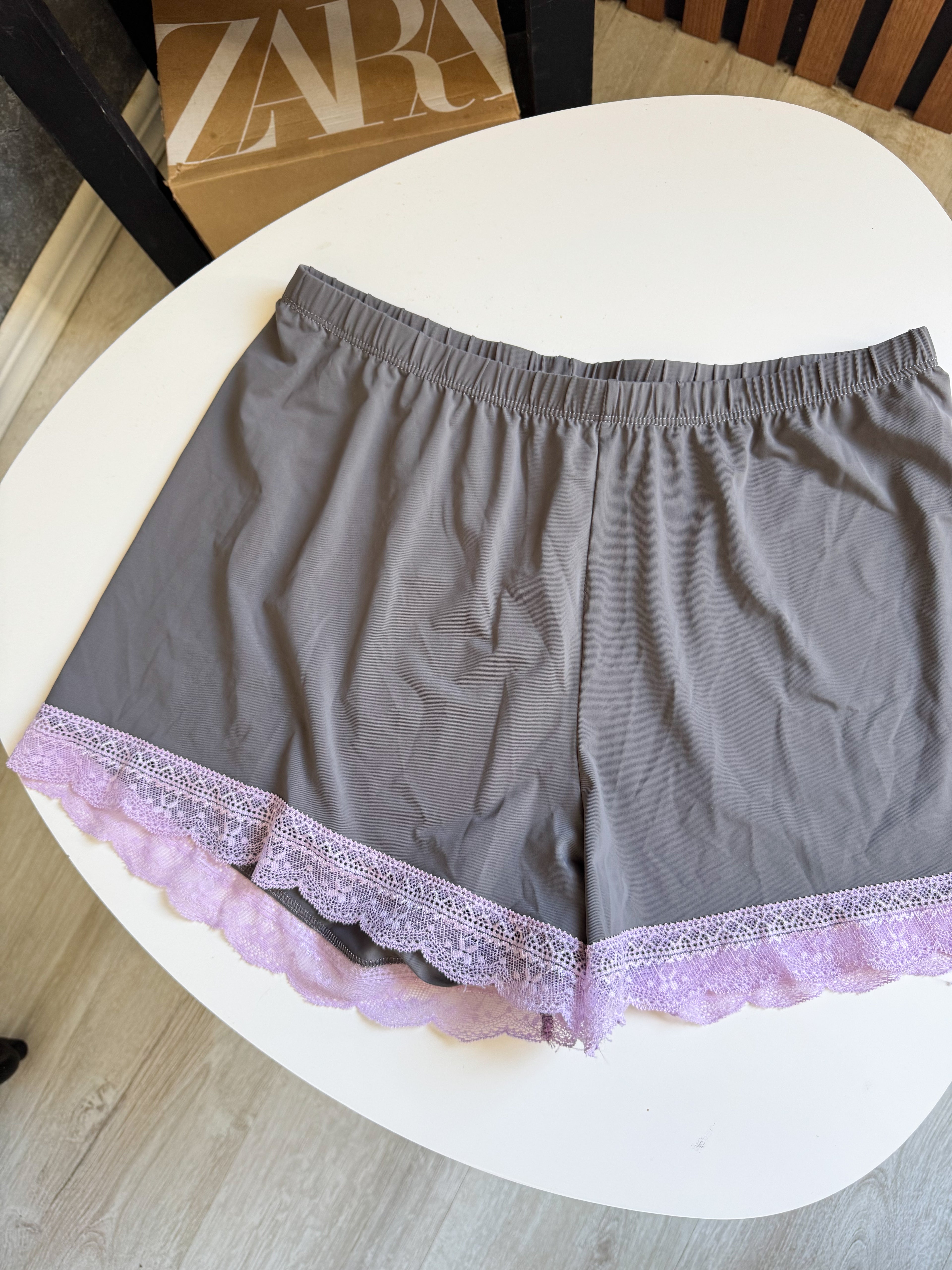 Short de Pijama gris con rosado