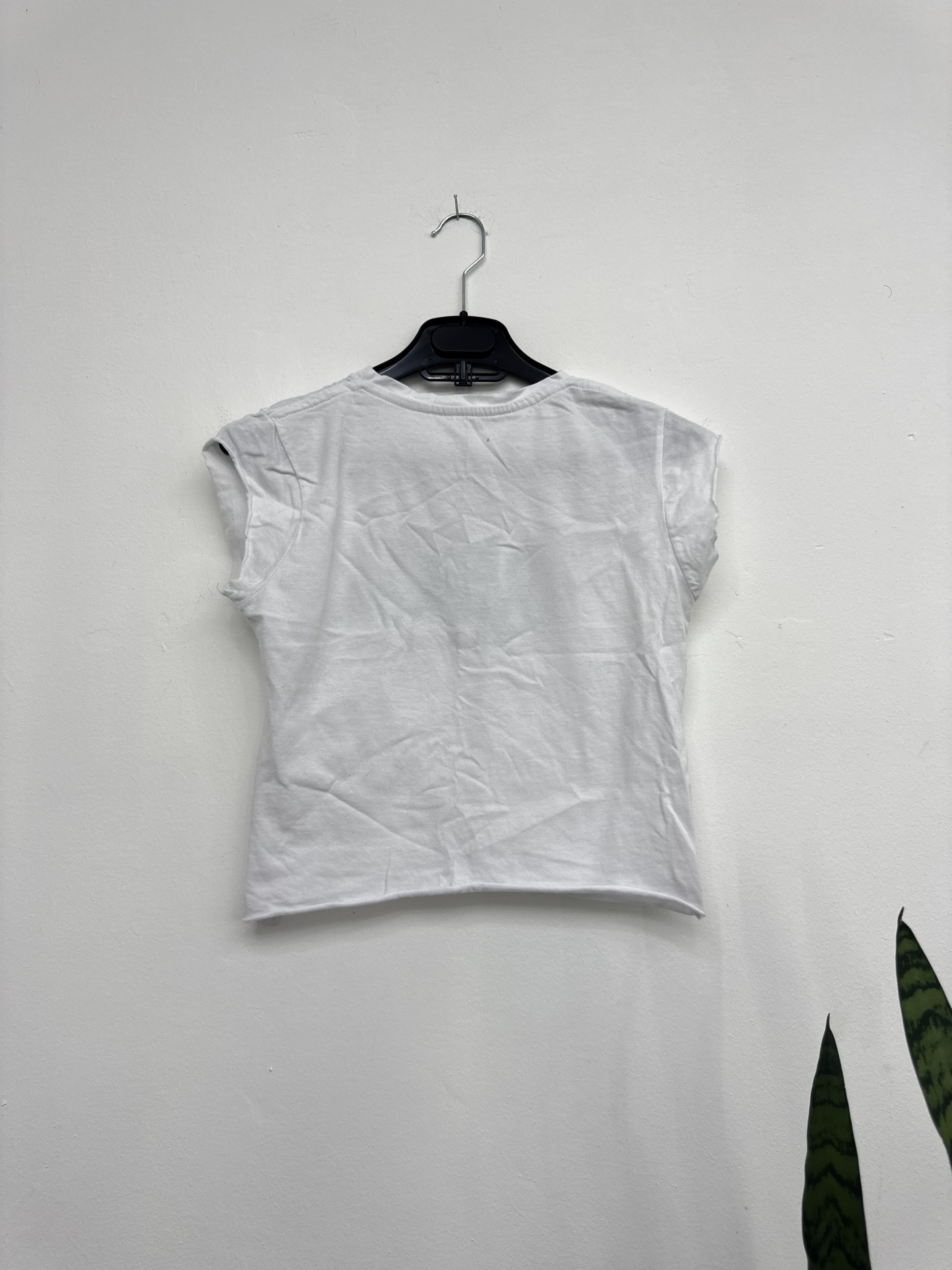 Remera corta blanca -  BLACK