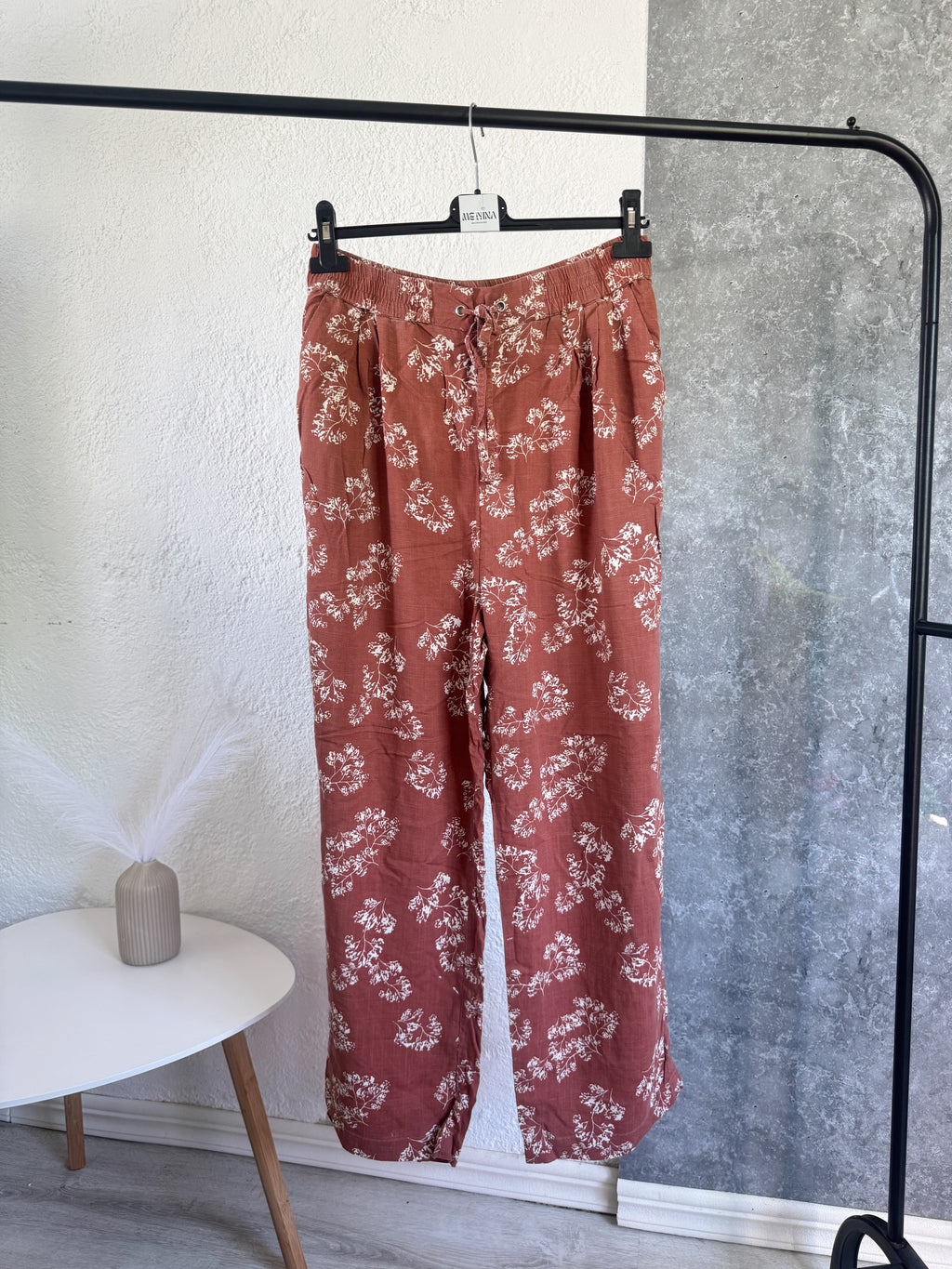 Pantalón de tela fresca