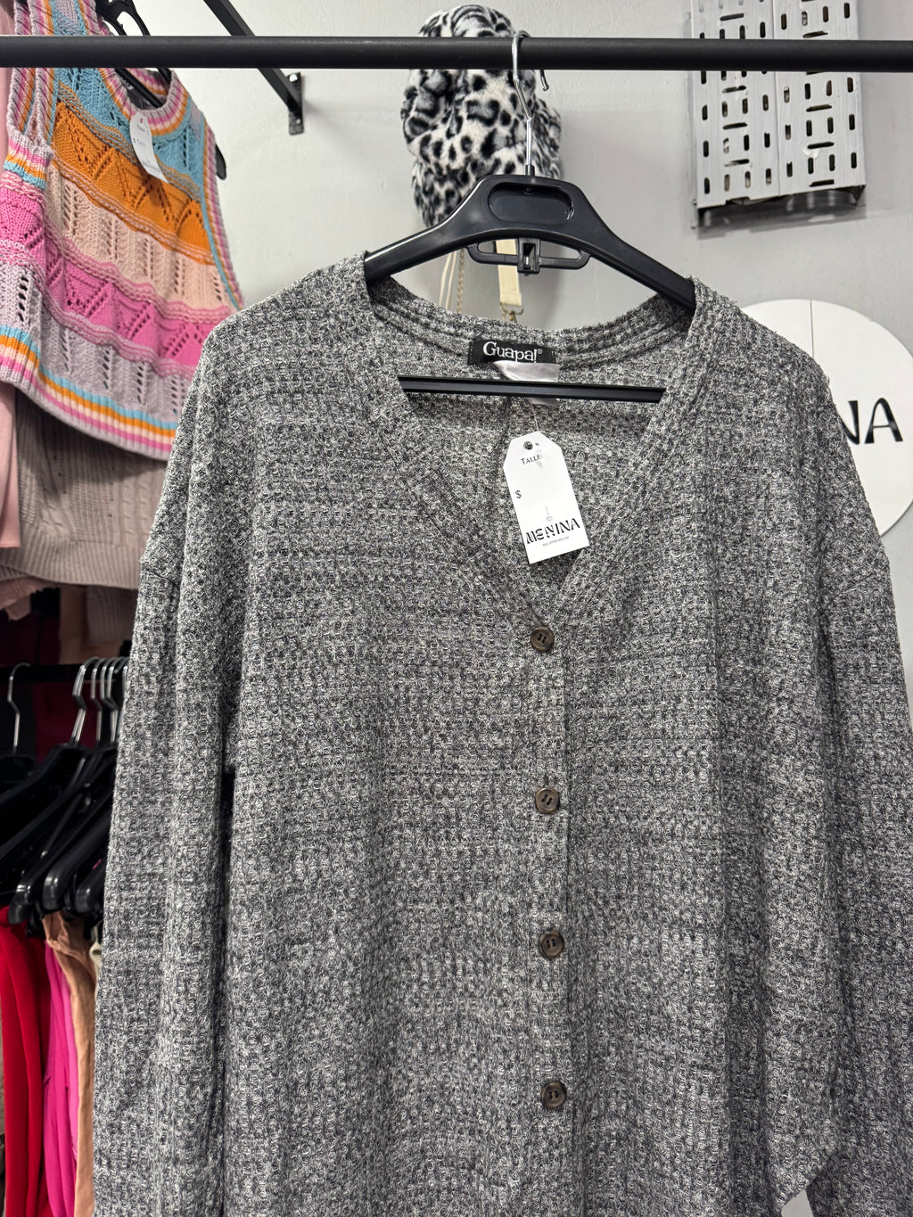 Saco gris con botones talle XL