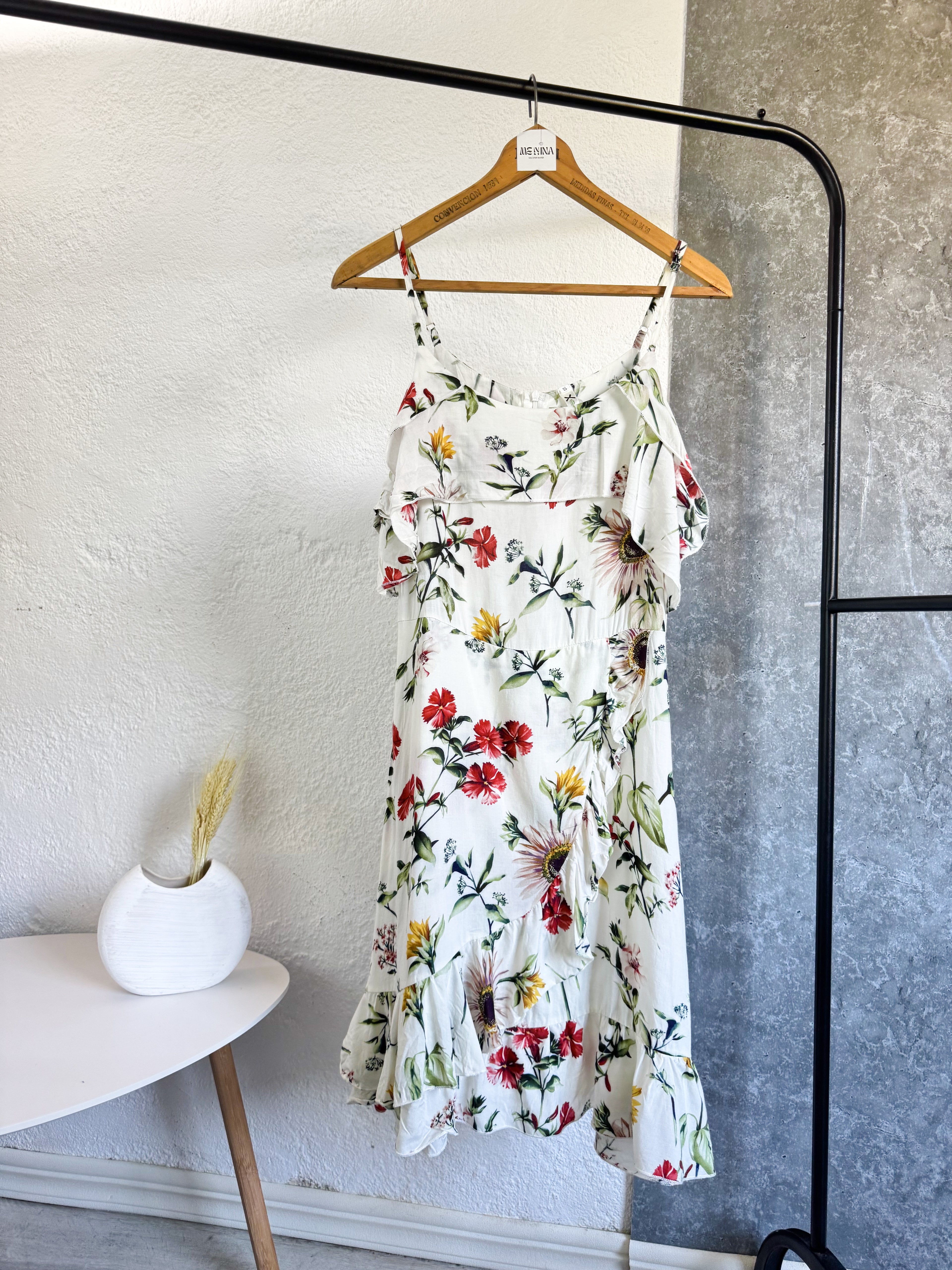 Vestido floreado talle S