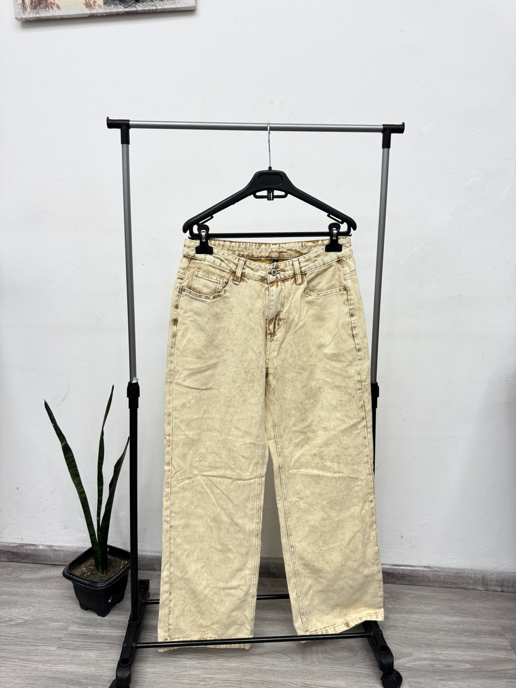 Jean marrón jaspeado