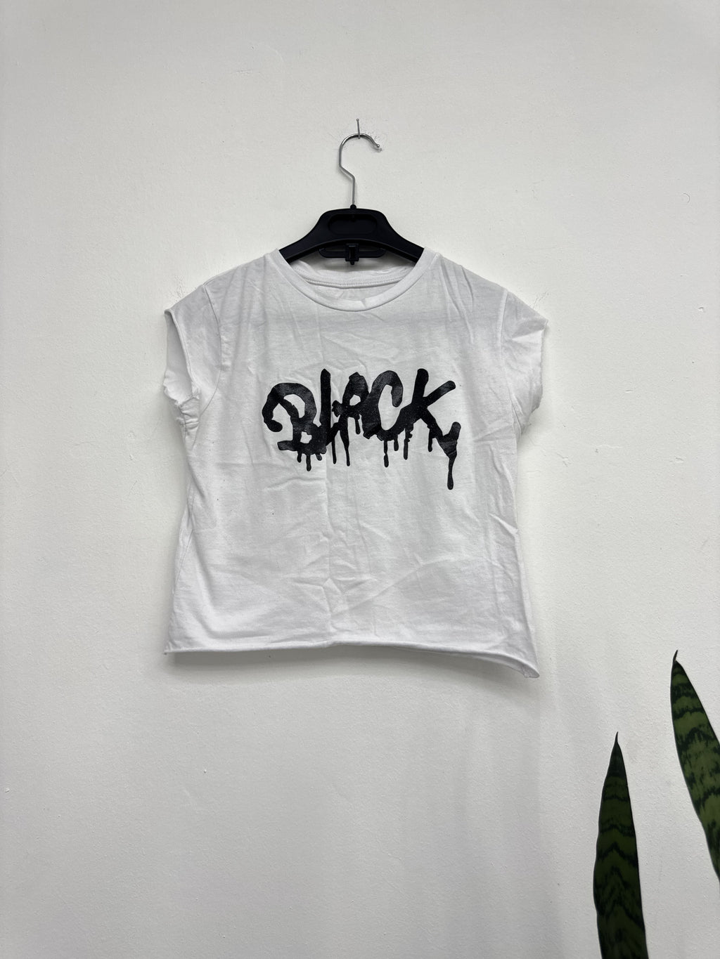 Remera corta blanca -  BLACK